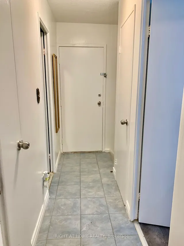 Primary image of 10 Eddystone Ave Unit 126