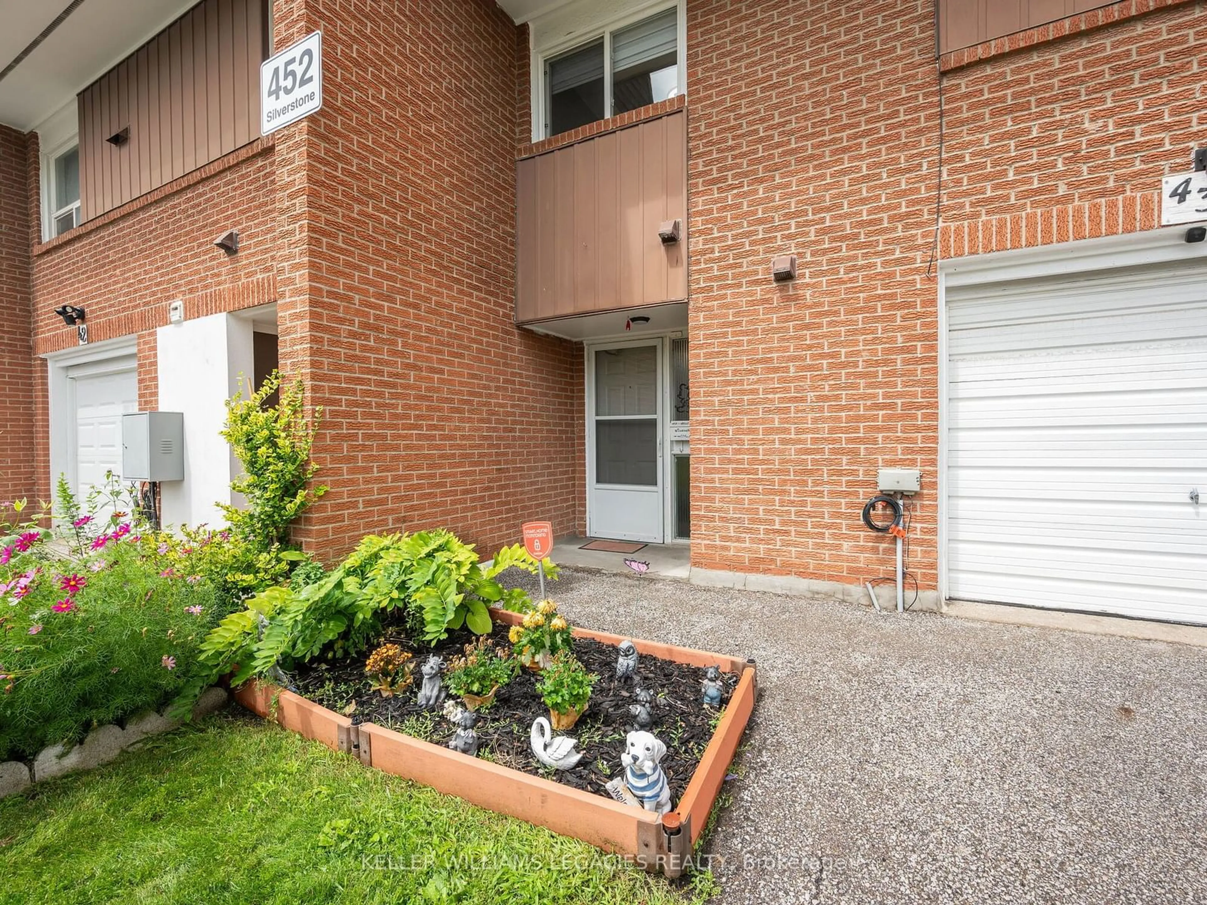 A pic from exterior of the house or condo for 452 Silverstone Dr #43, Toronto Ontario M9V 3K8