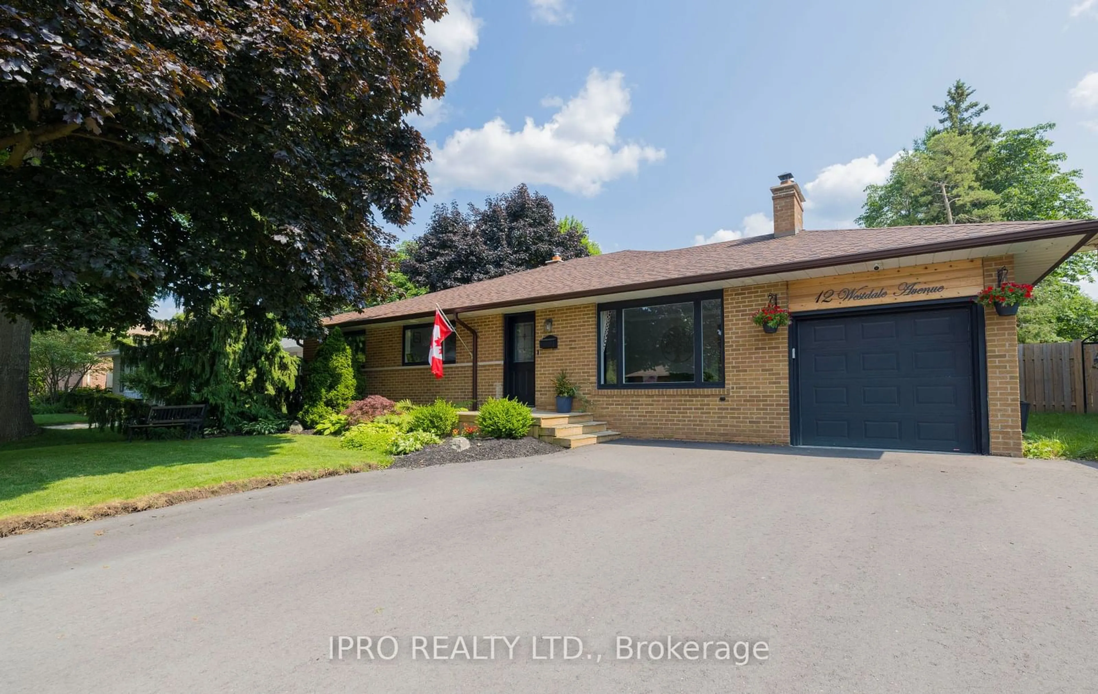 Frontside or backside of a home for 12 Westdale Ave, Orangeville Ontario L9W 1B7