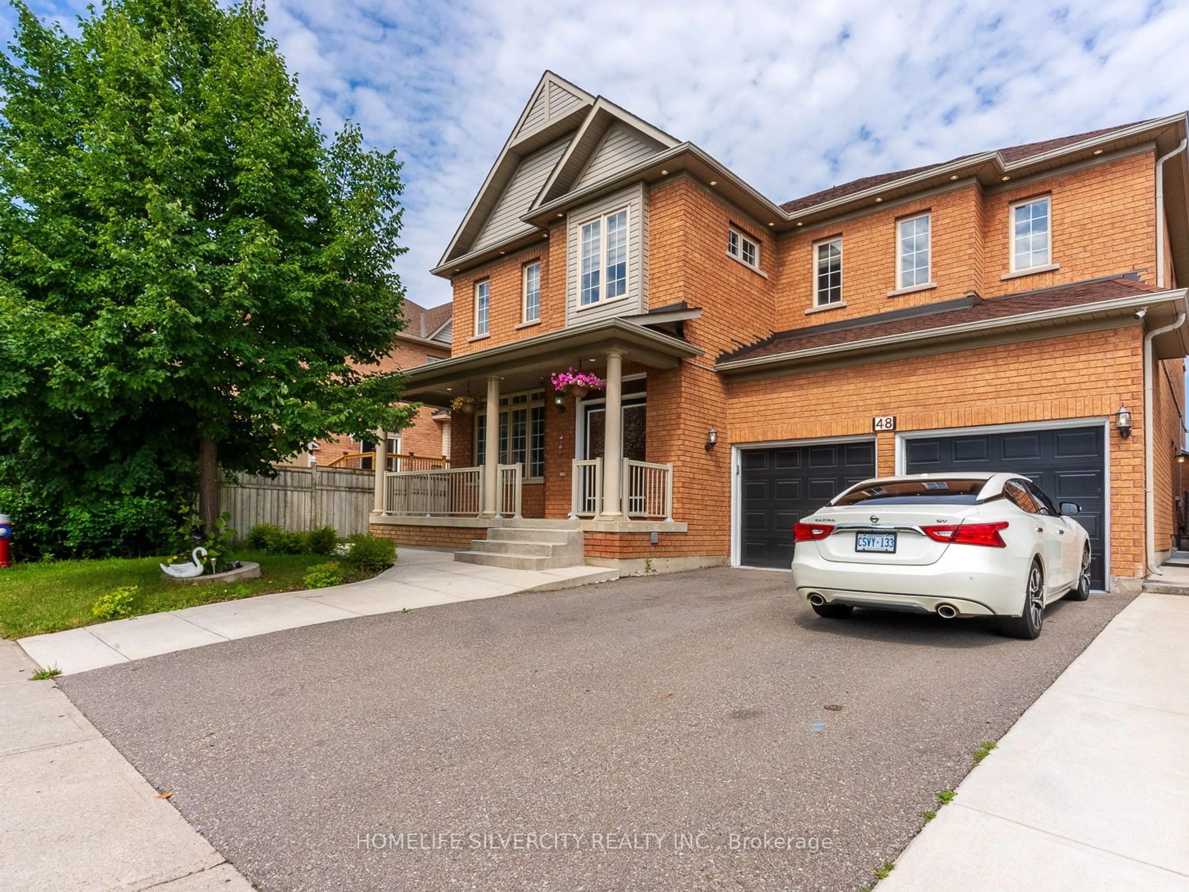 Home with brick exterior material for 48 Kamloops Dr, Brampton Ontario L6R 2X5