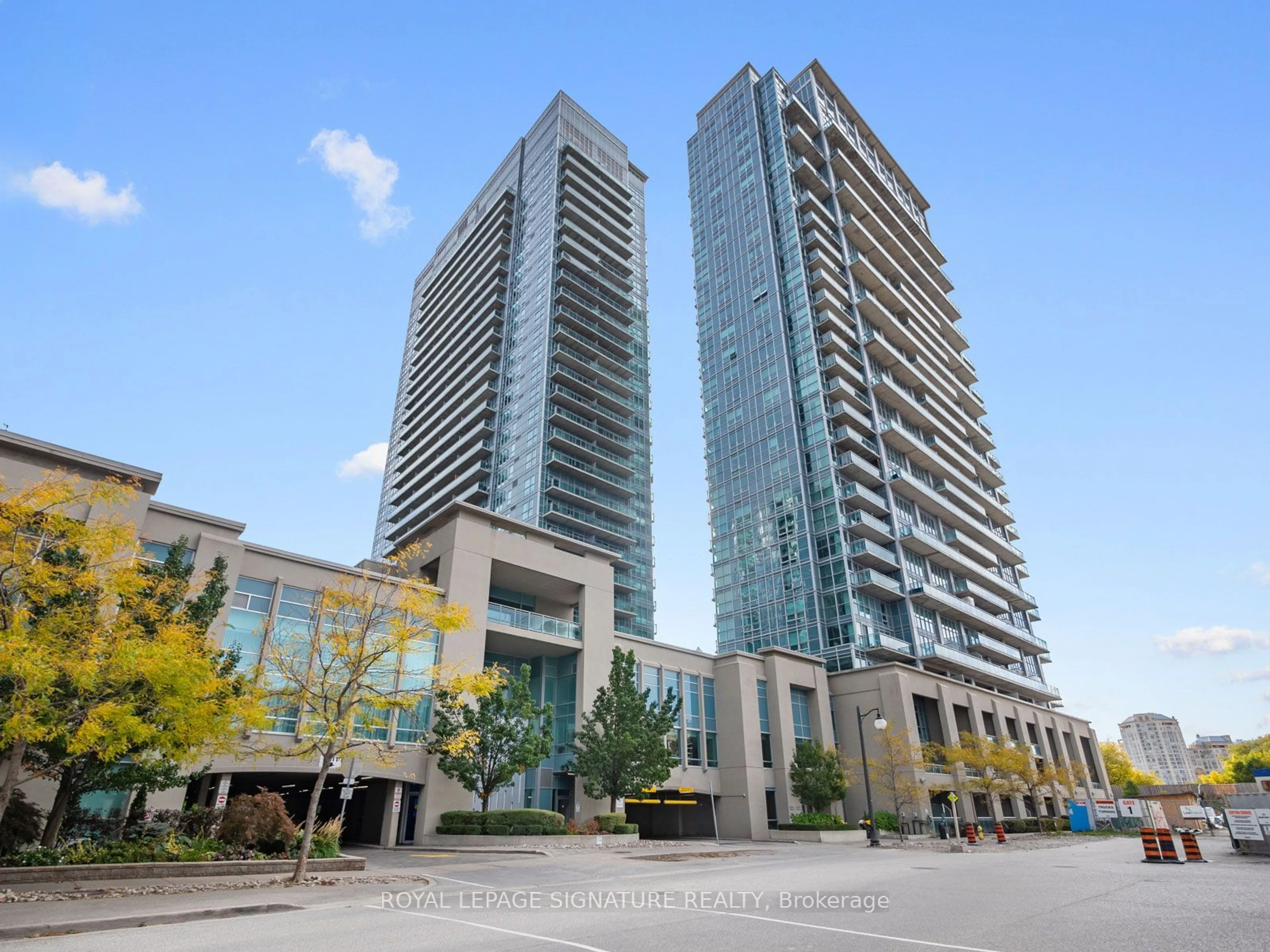 A pic from exterior of the house or condo for 165 Legion Rd #1032, Toronto Ontario M8Y 0B3