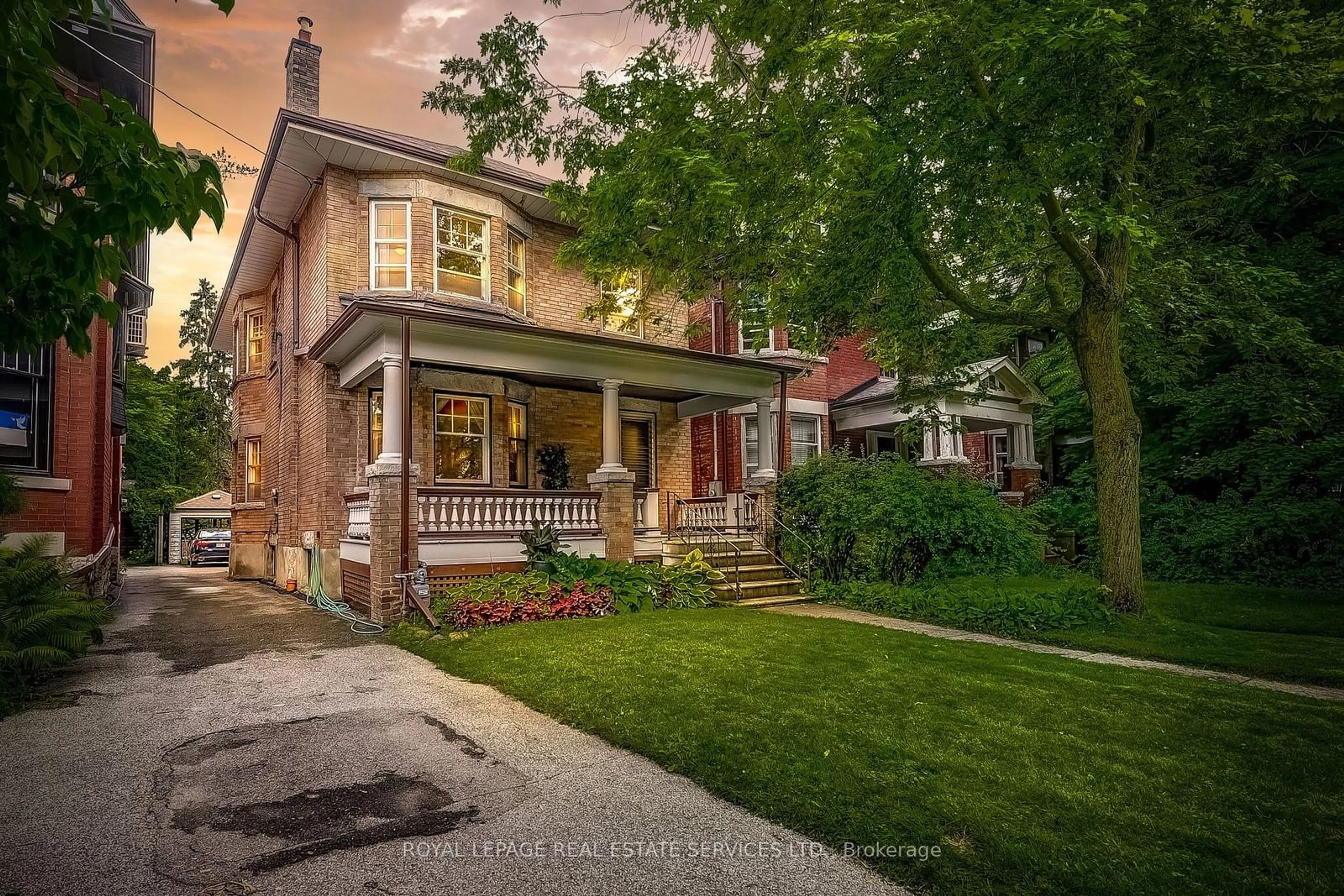 Frontside or backside of a home for 51 Boustead Ave, Toronto Ontario M6R 1Y7