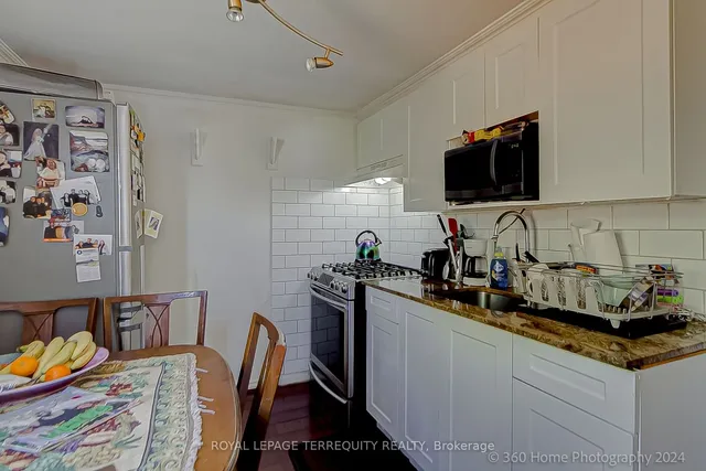 Additional property image - 10 Burnfield Ave