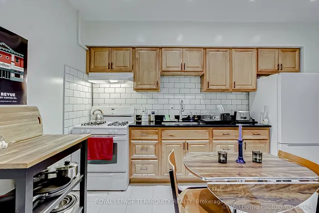 Additional property image - 10 Burnfield Ave