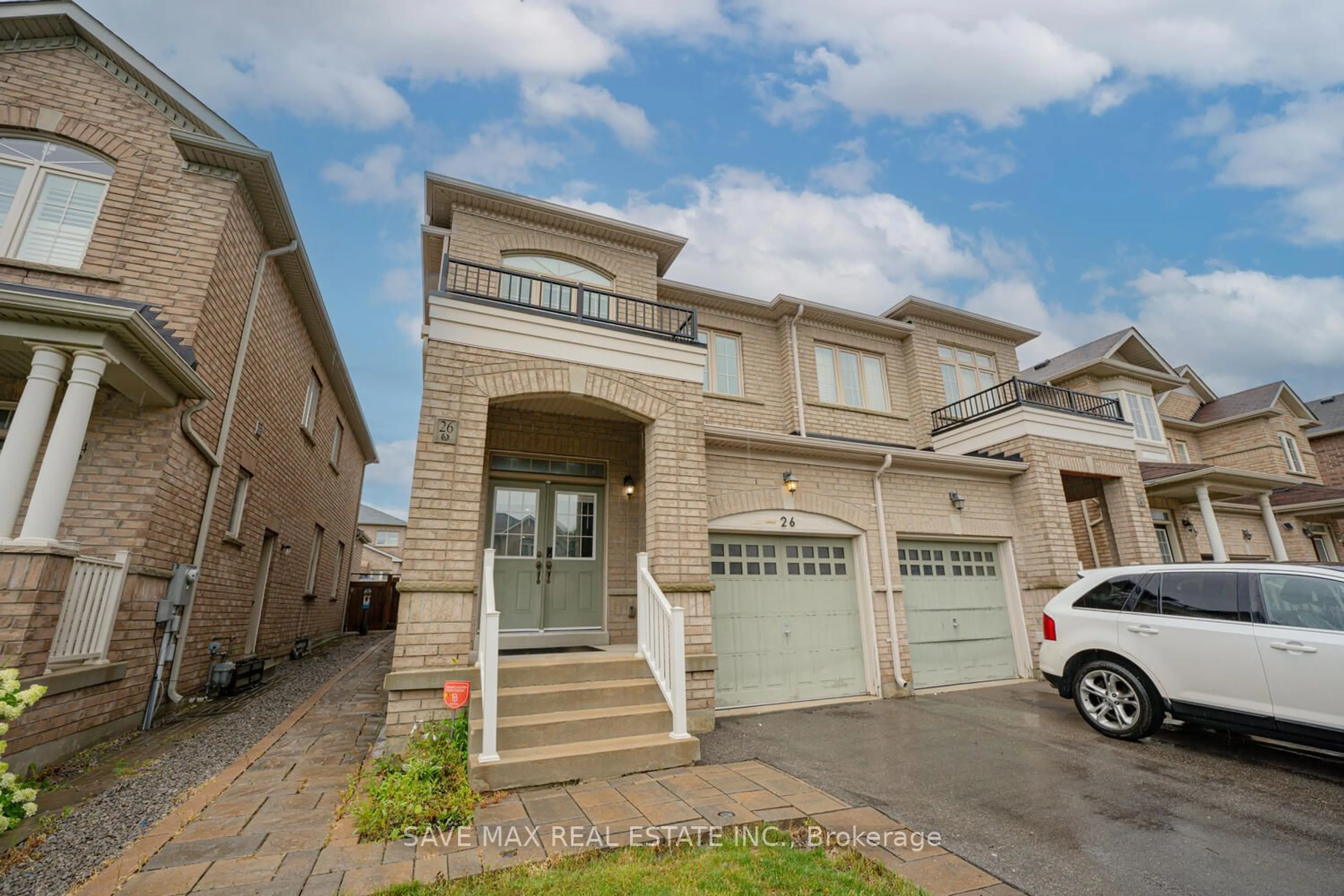 A pic from exterior of the house or condo for 26 Washburn Rd, Brampton Ontario L6P 3V6