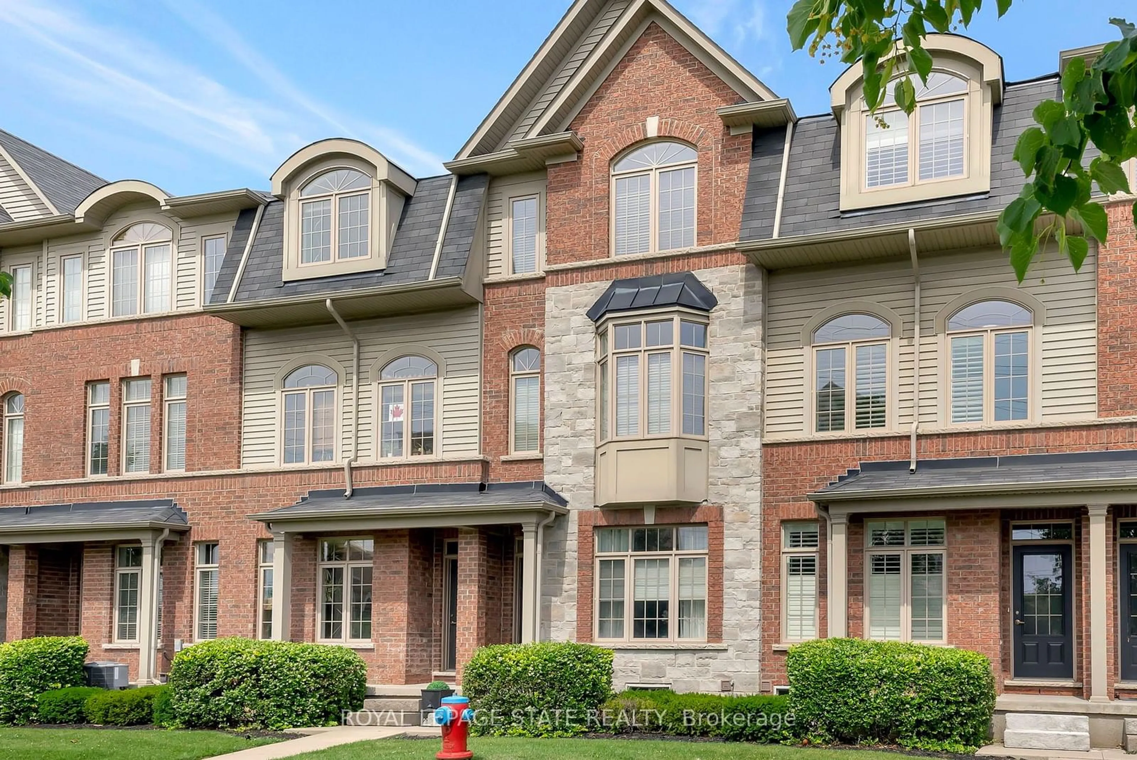 Home with brick exterior material for 4165 Upper Middle Rd #4, Burlington Ontario L7M 0V4