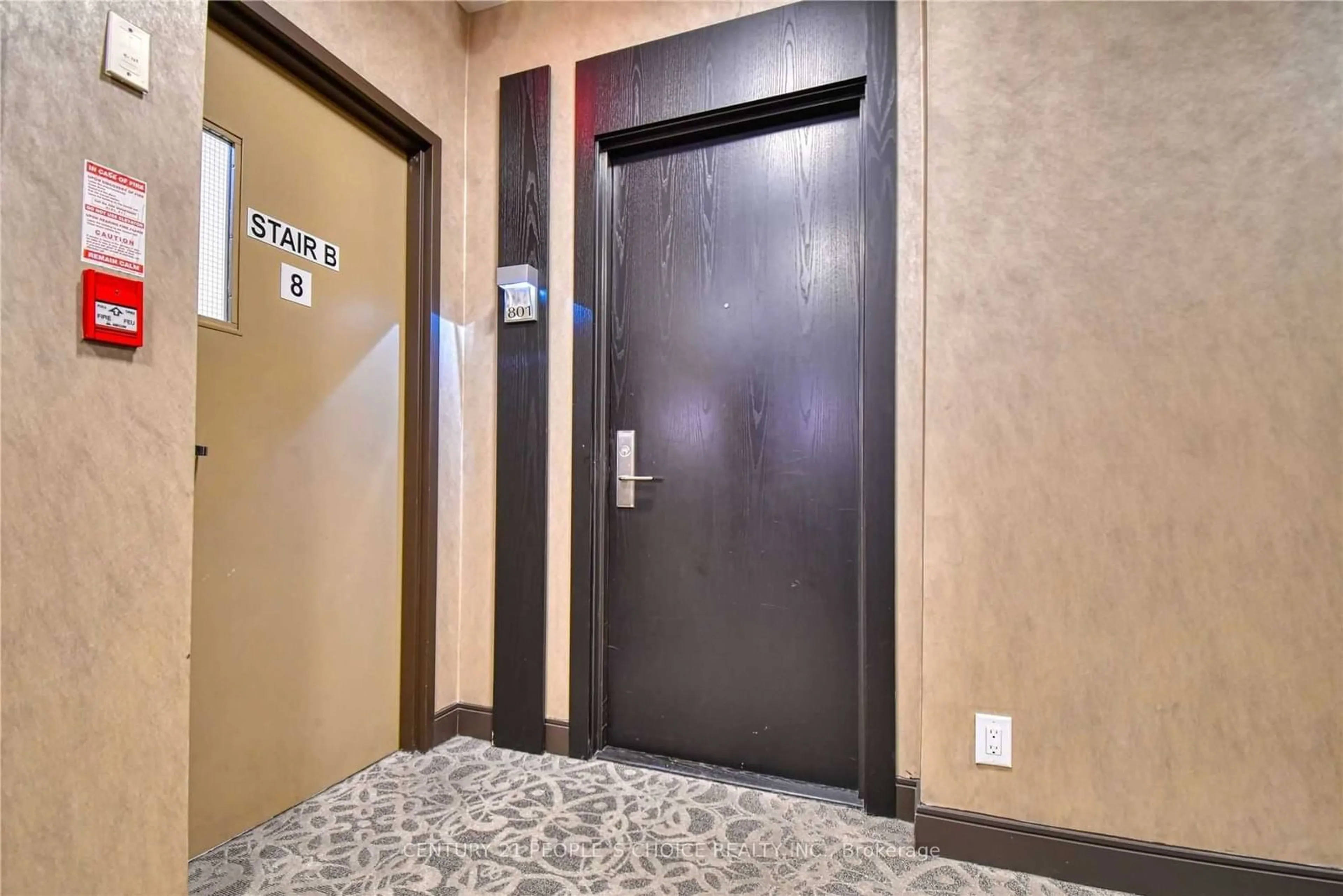 Indoor foyer for 80 Absolute Ave #801, Mississauga Ontario L4Z 0A2