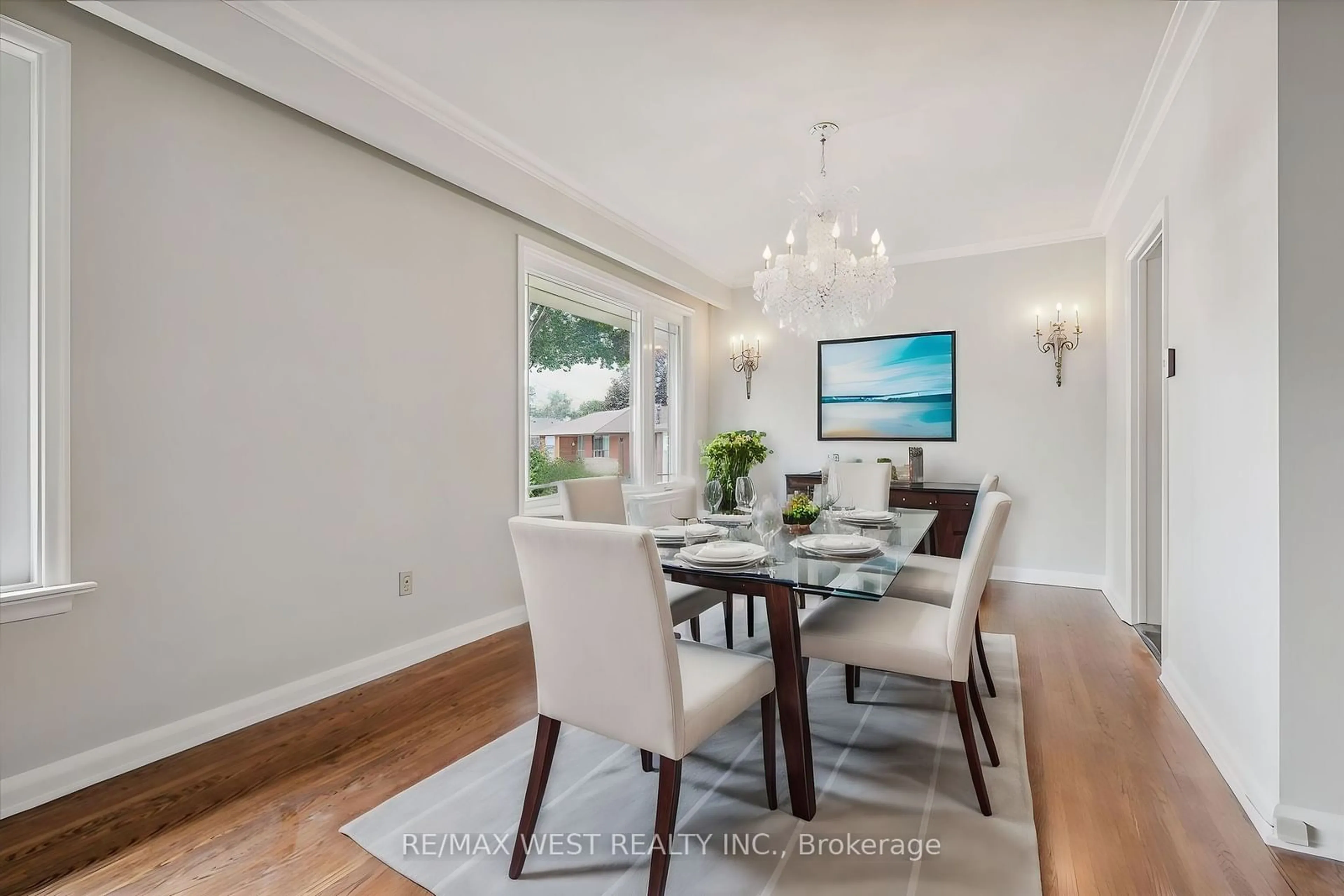 Dining room for 57 Rowse Cres, Toronto Ontario M9P 3L4