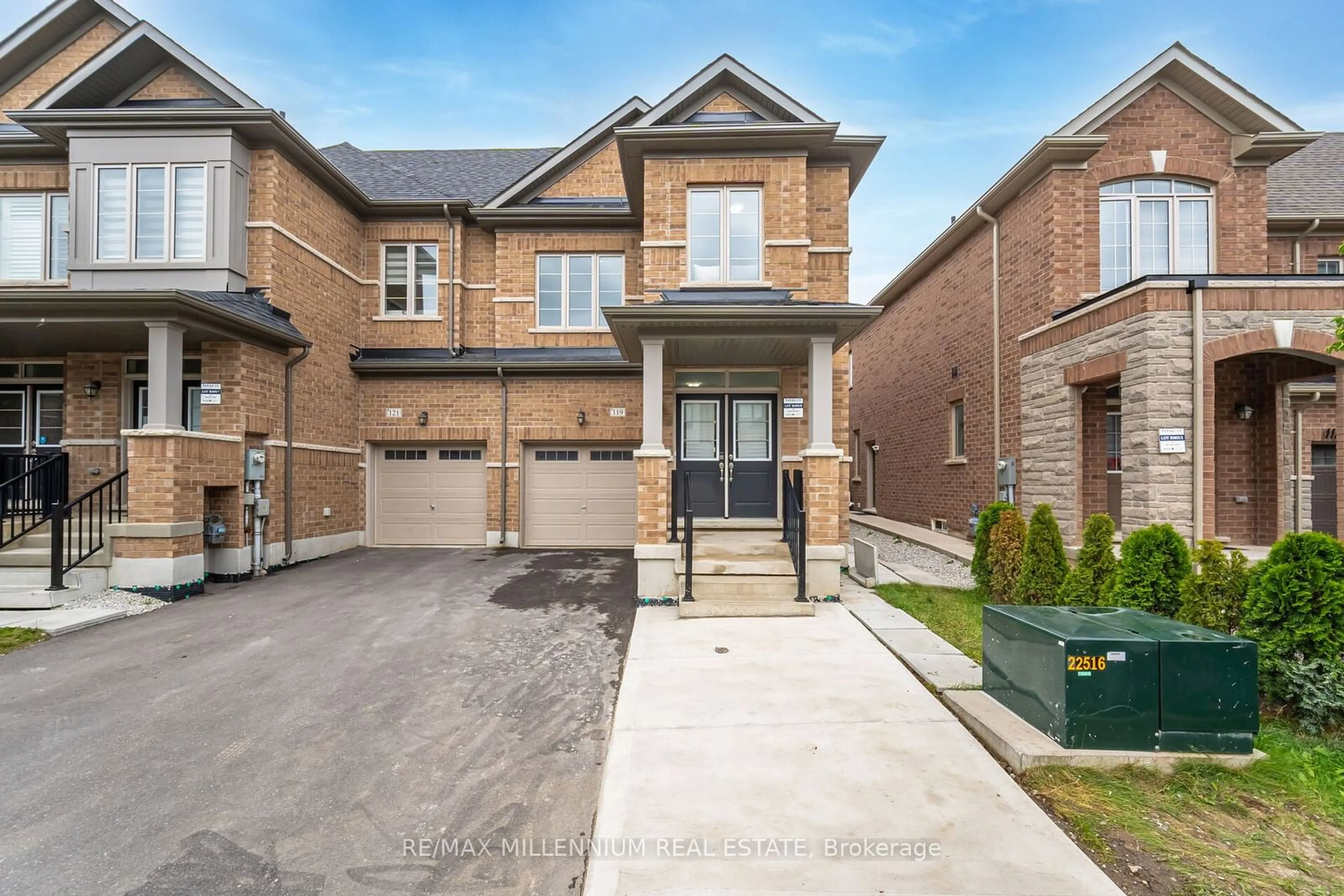 Home with brick exterior material for 119 Adventura Rd, Brampton Ontario L7A 5A7