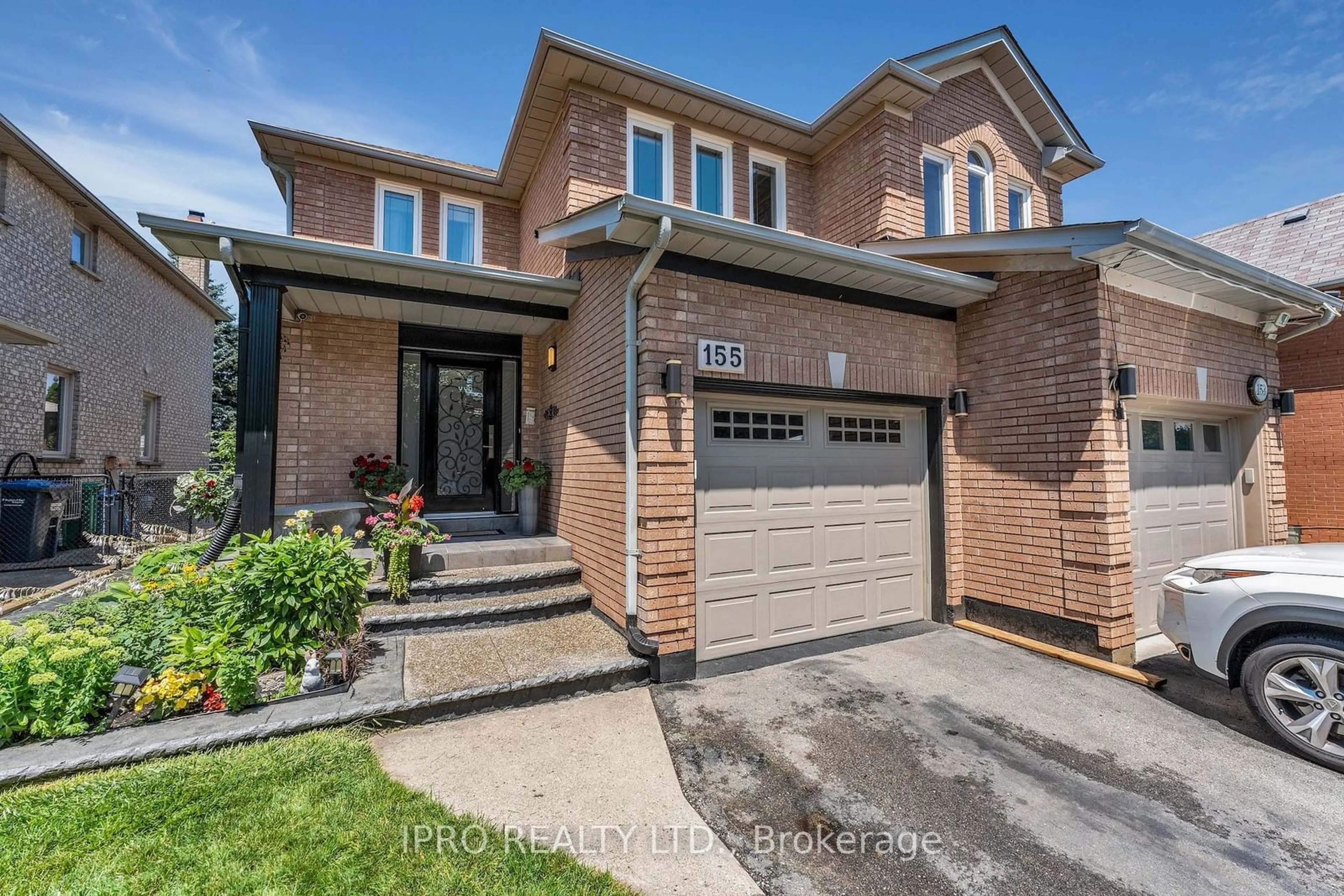 Home with brick exterior material for 155 Bighorn Cres, Brampton Ontario L6R 1G1