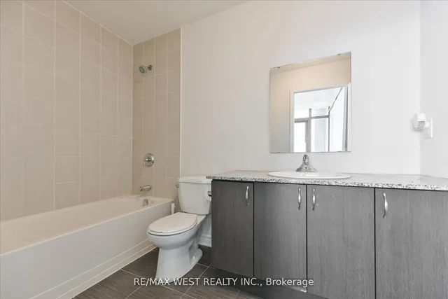Additional property image - 2522 Keele St Unit 618