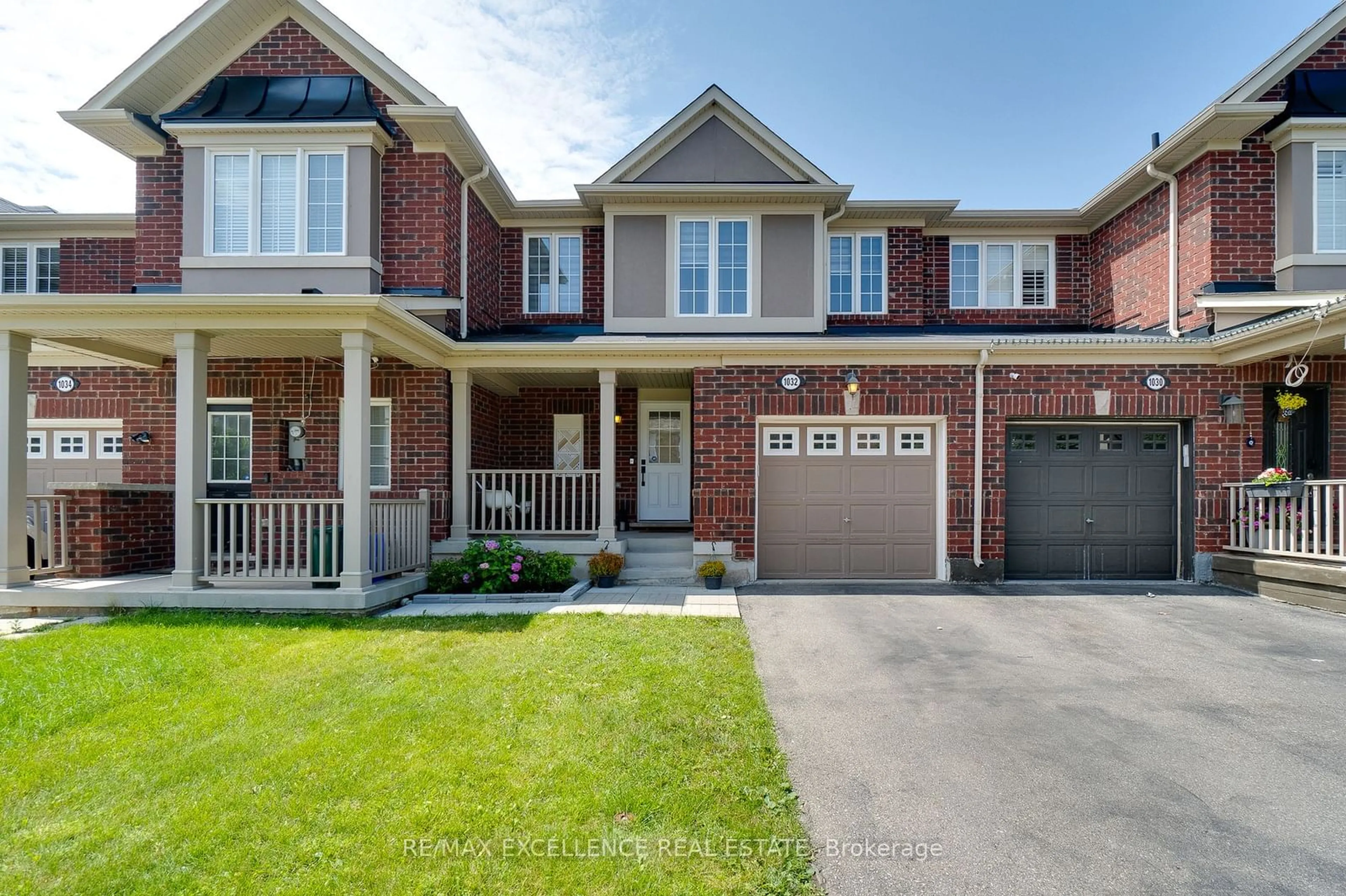 Home with brick exterior material for 1032 Timmer Pl, Milton Ontario L9T 8H3