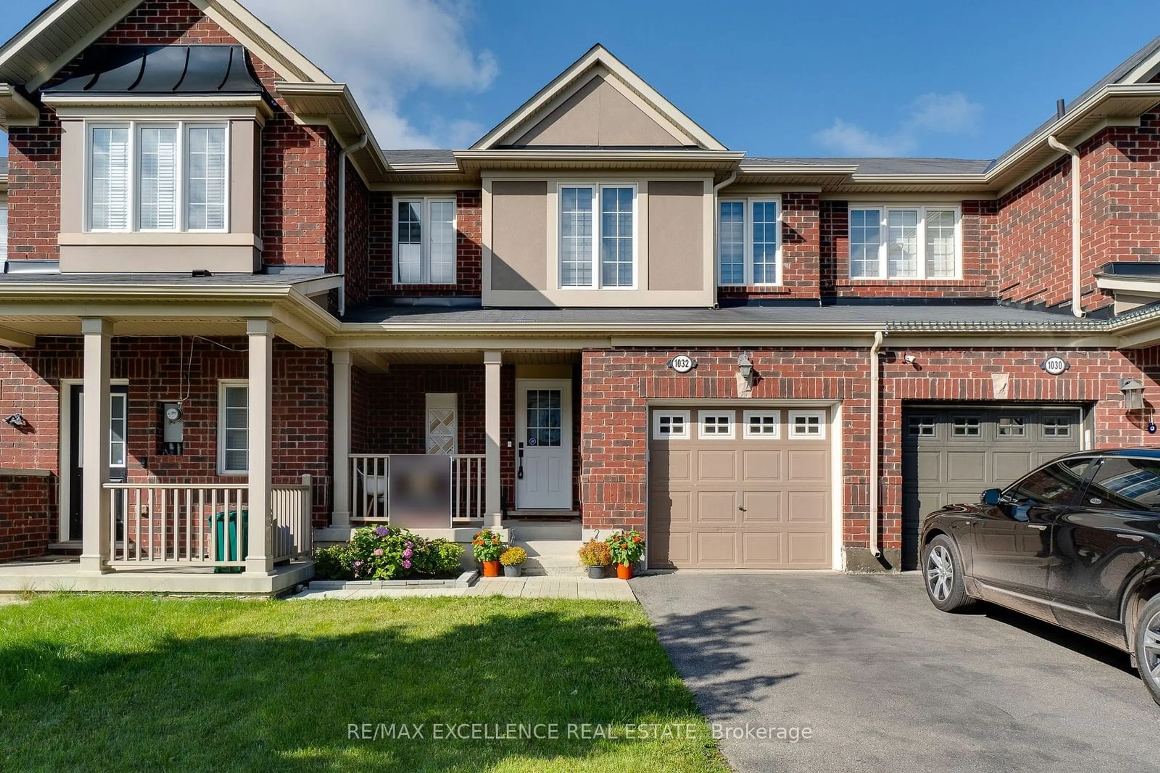 Home with brick exterior material for 1032 Timmer Pl, Milton Ontario L9T 8H3