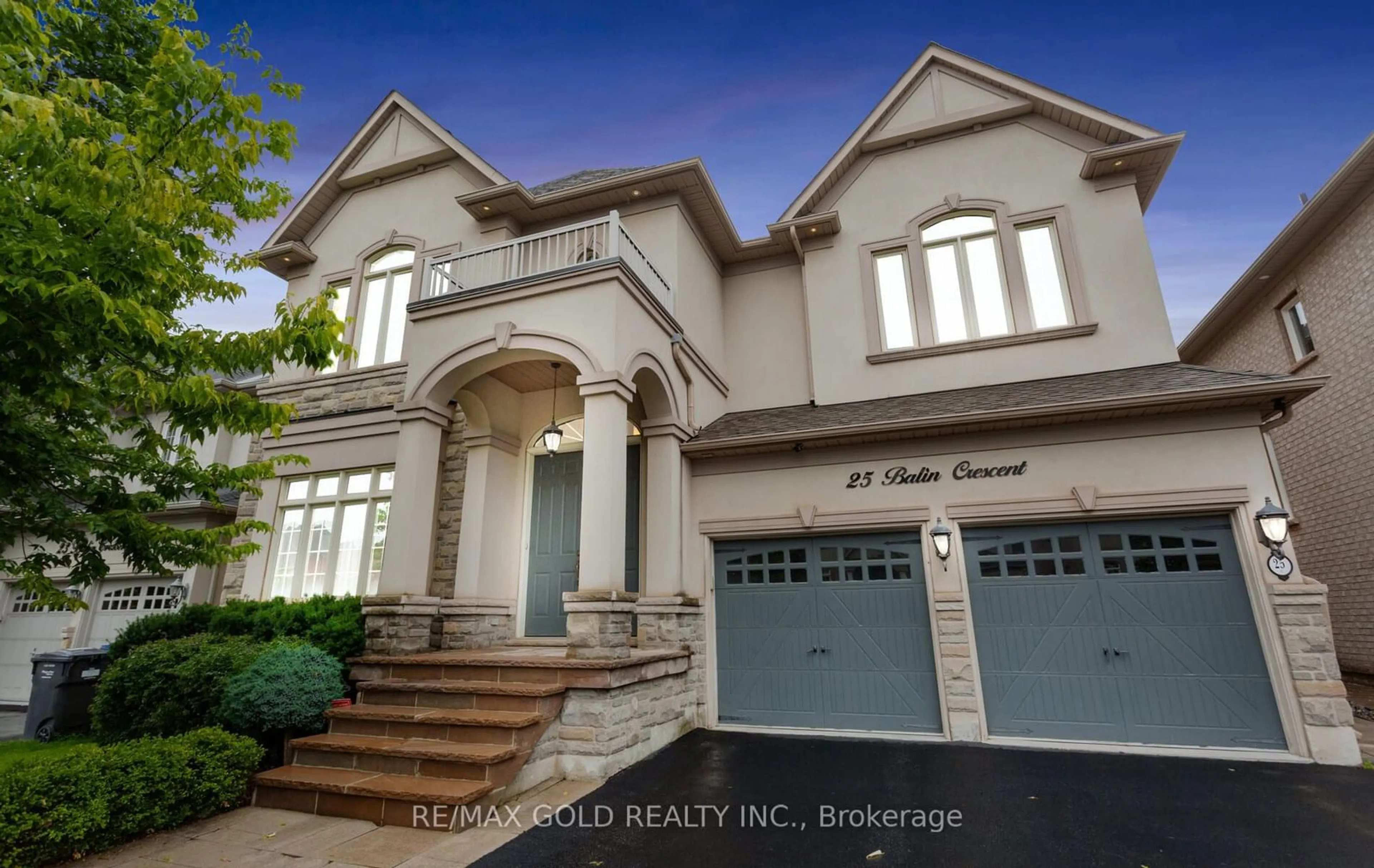 Frontside or backside of a home for 25 Balin Cres, Brampton Ontario L6X 0V5