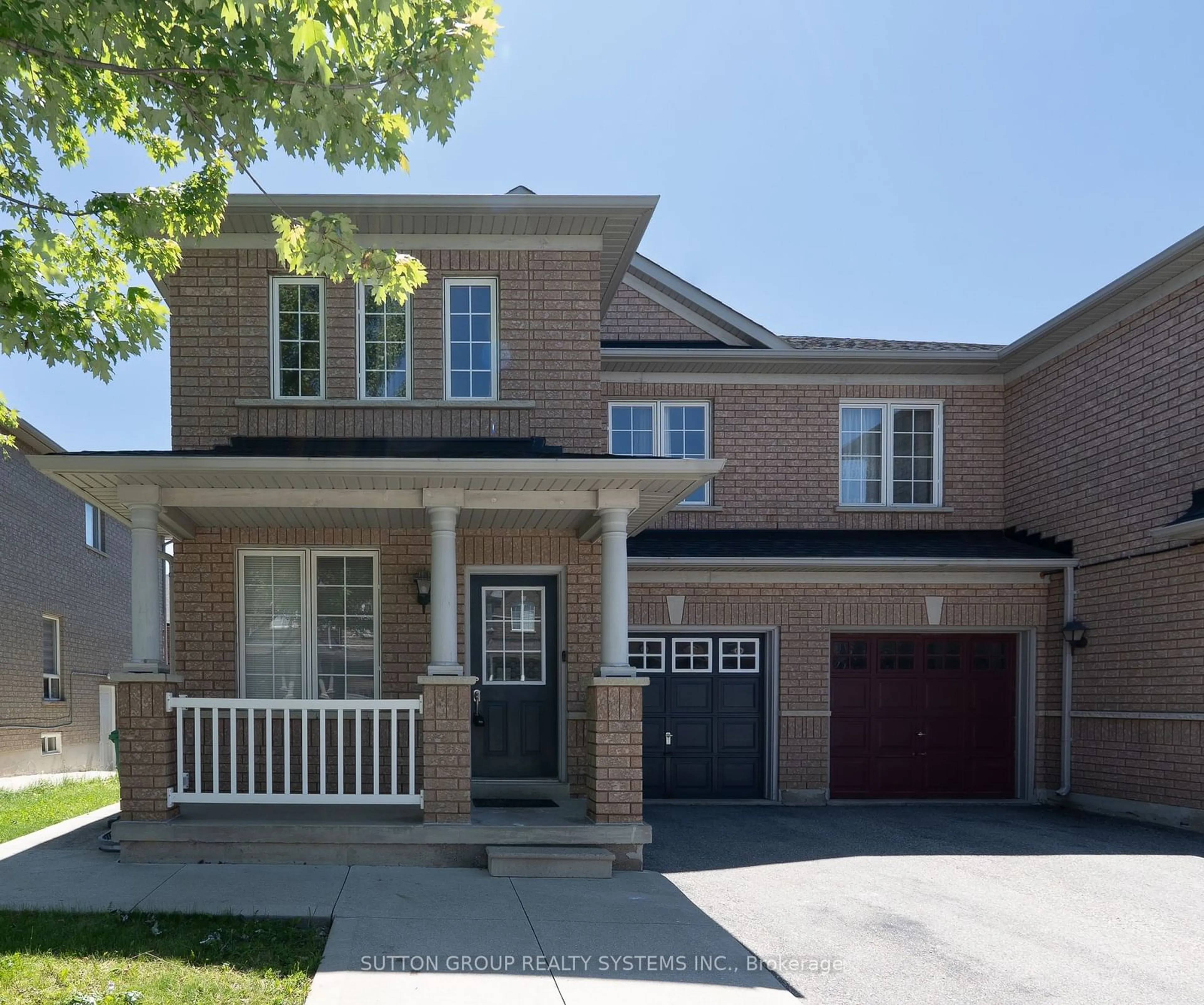 Home with brick exterior material for 93 Starhill Cres, Brampton Ontario L6R 2P8