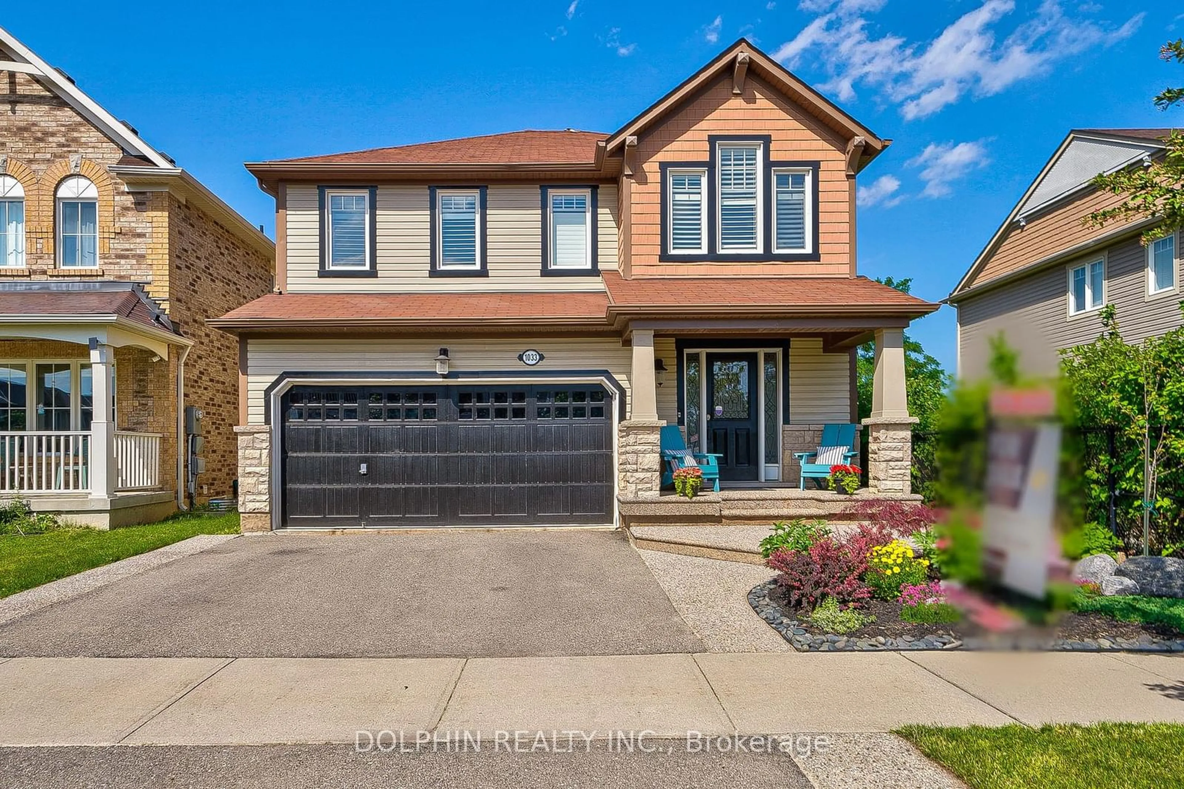 Frontside or backside of a home for 1033 Farmstead Dr, Milton Ontario L9T 8G4