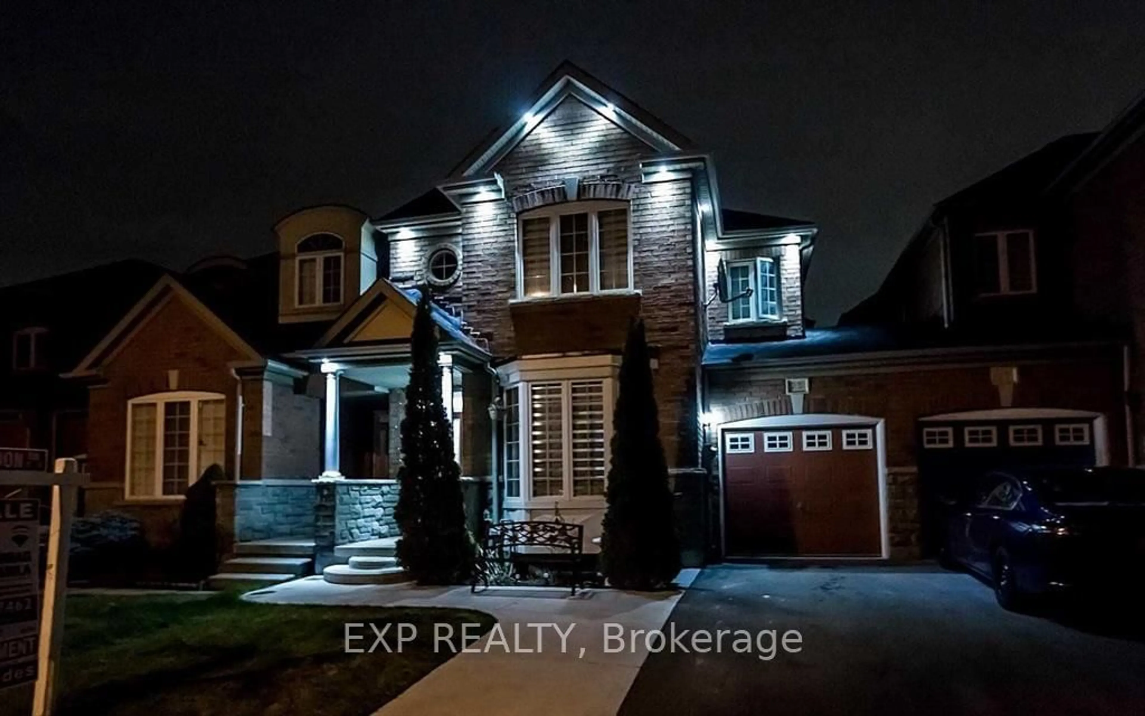 Frontside or backside of a home for 25 Millhouse Mews, Brampton Ontario L6Y 5J8