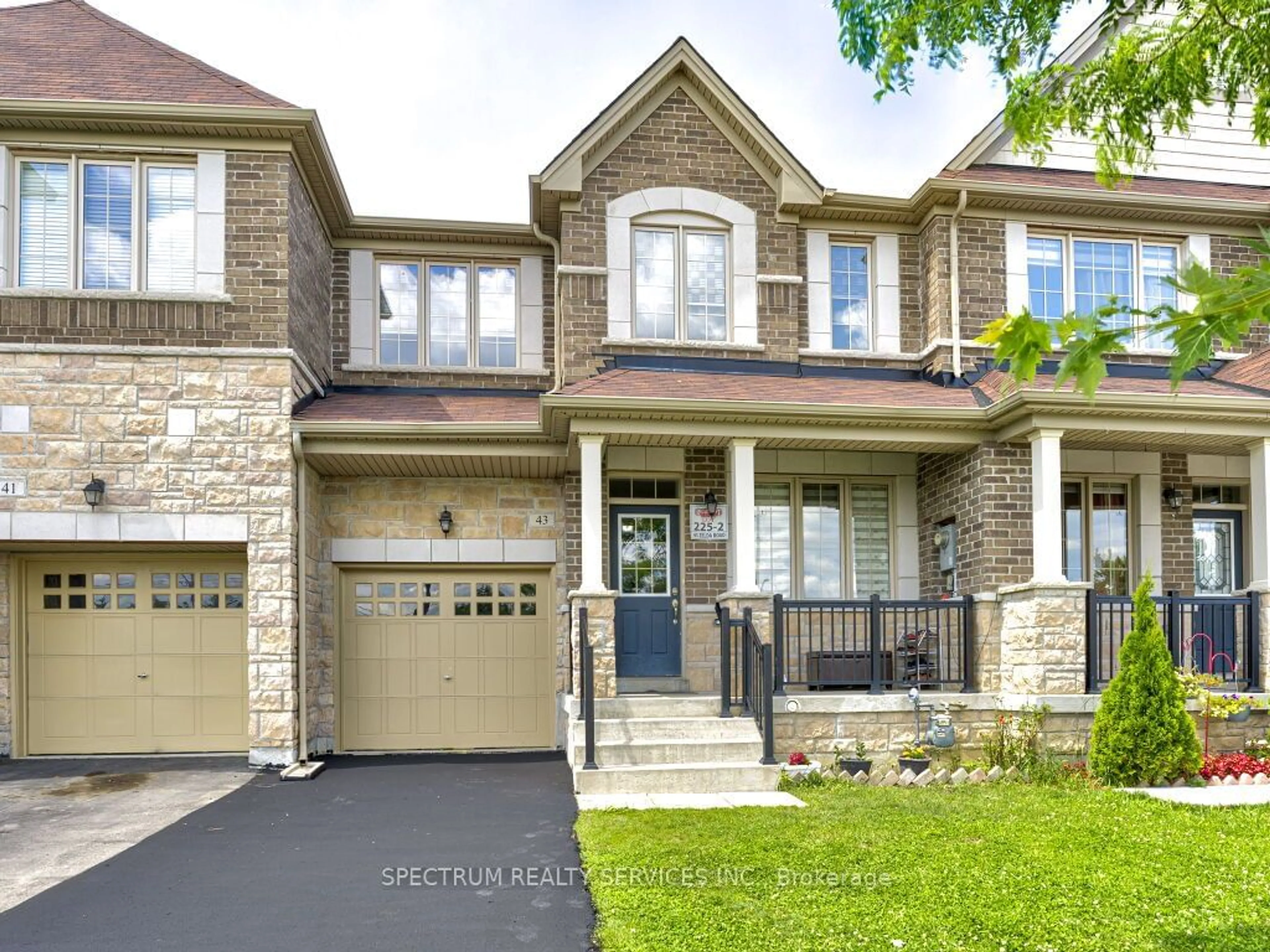 Home with brick exterior material for 43 Zelda Rd, Brampton Ontario L6R 0B6