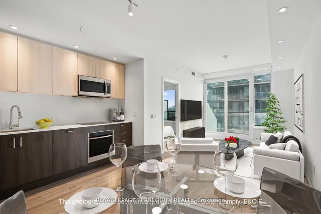 Additional property image - 1928 Lake shore Blvd Unit 2506