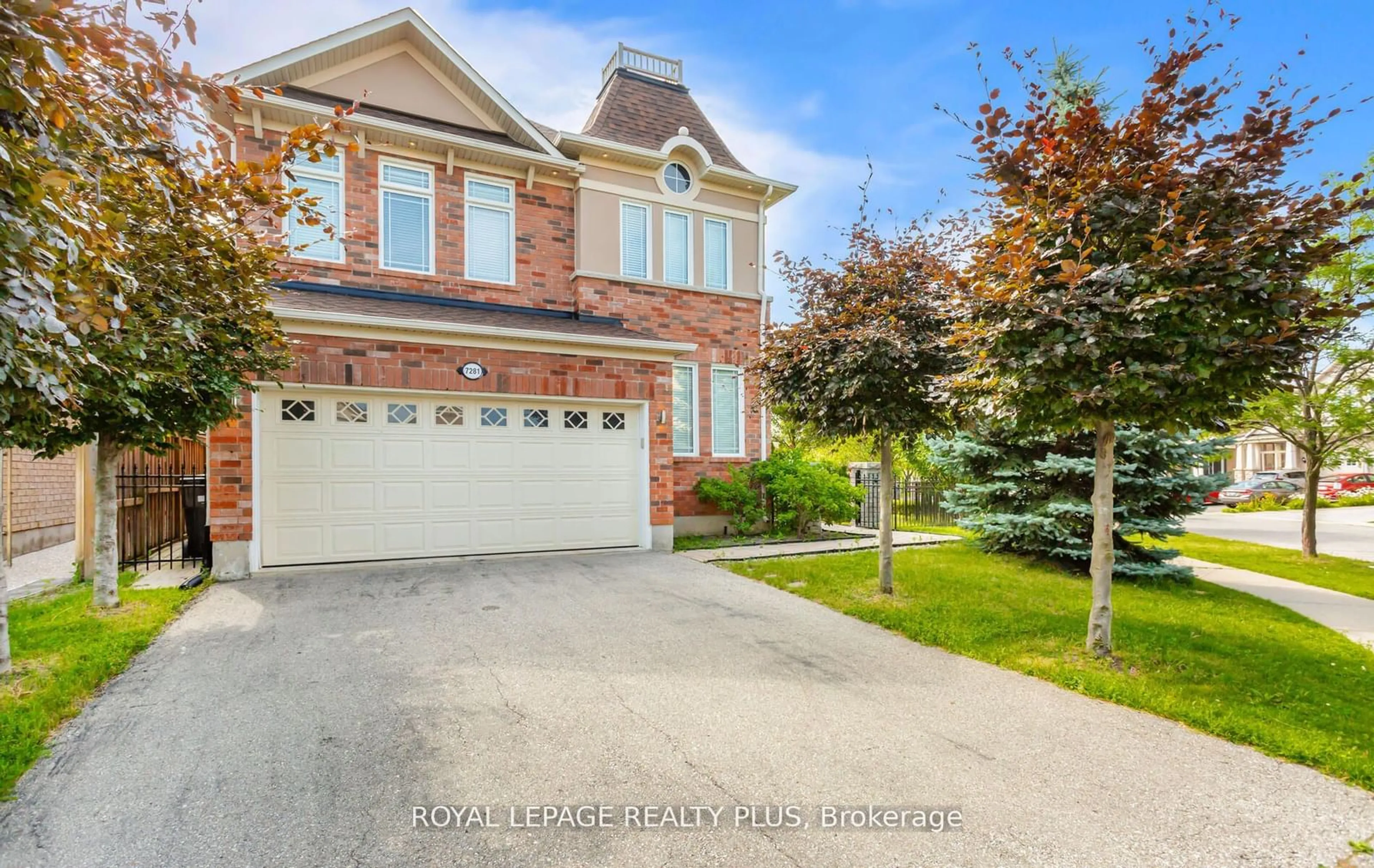 Frontside or backside of a home for 7281 Saint Barbara Blvd, Mississauga Ontario L5W 0C1