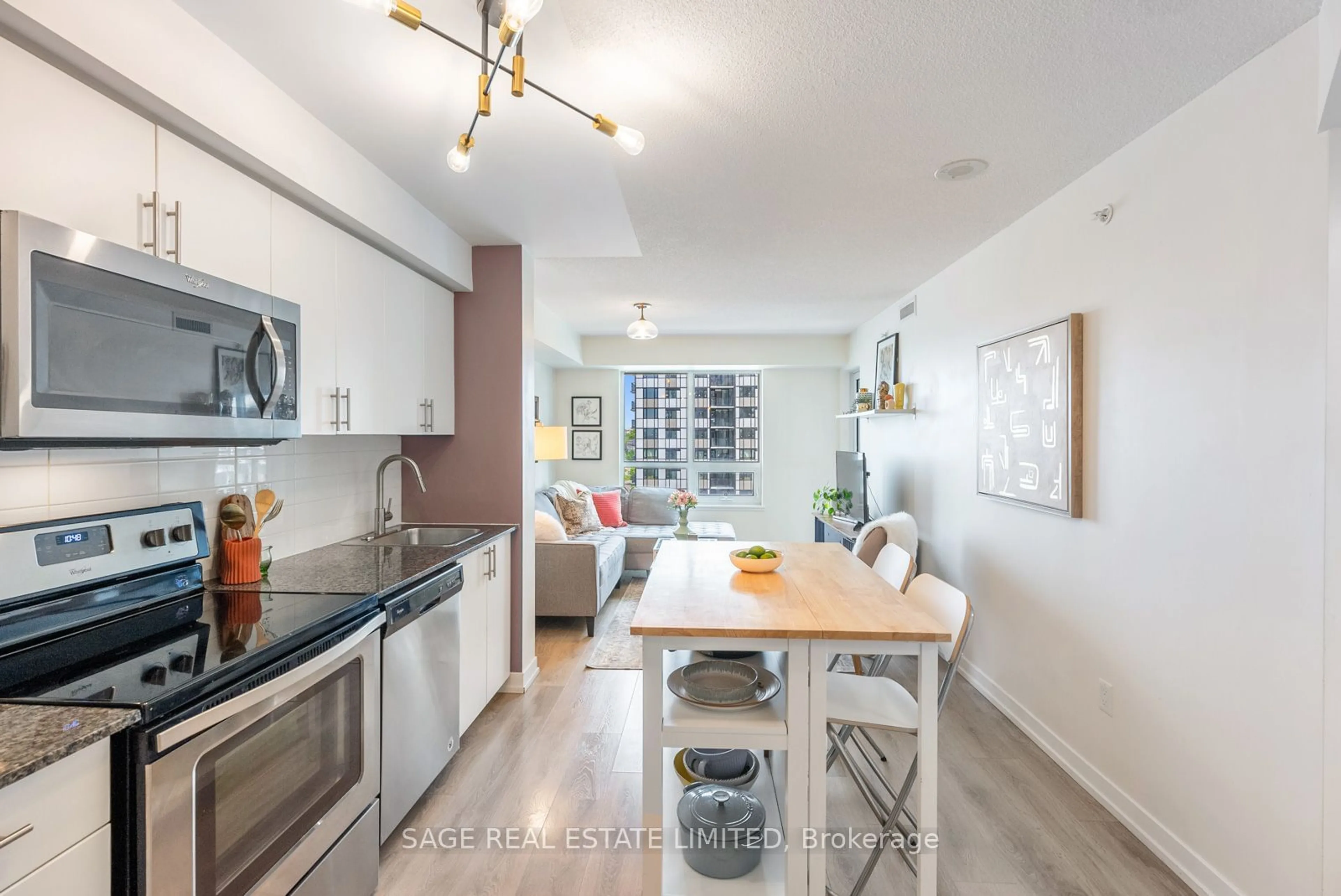 Contemporary kitchen for 1420 Dupont St #1009, Toronto Ontario M6H 0C2