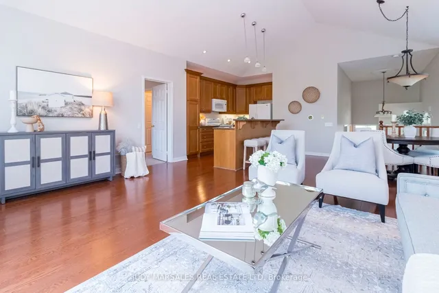 Additional property image - 4400 Millcroft Park Dr Unit 34