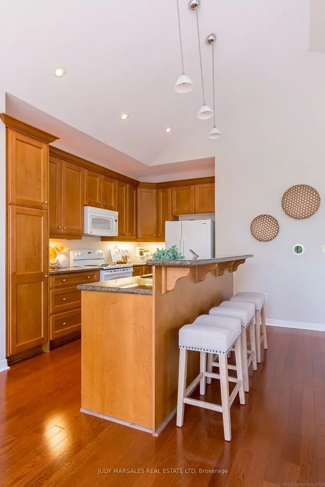 Additional property image - 4400 Millcroft Park Dr Unit 34