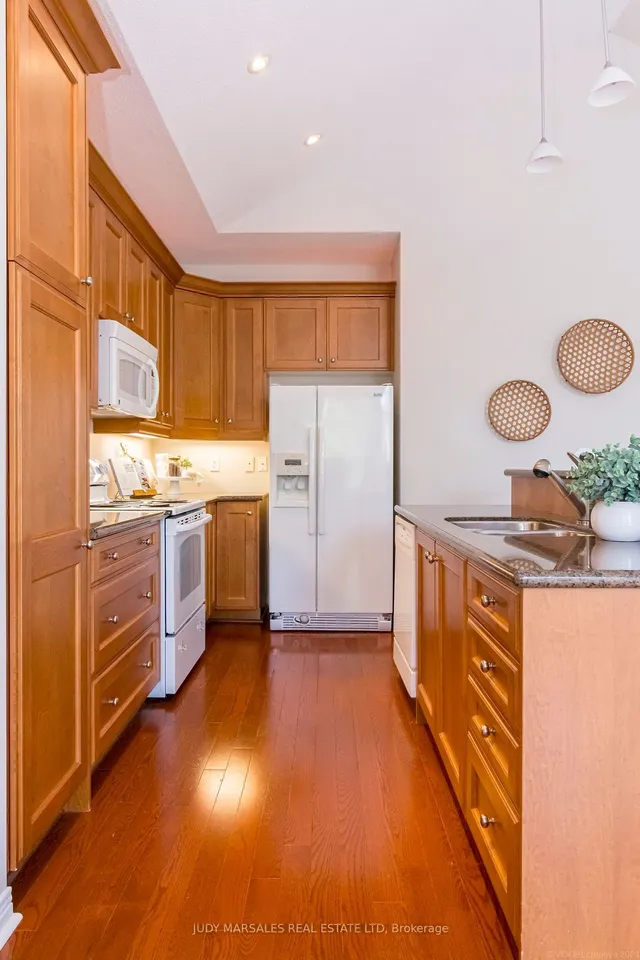Additional property image - 4400 Millcroft Park Dr Unit 34