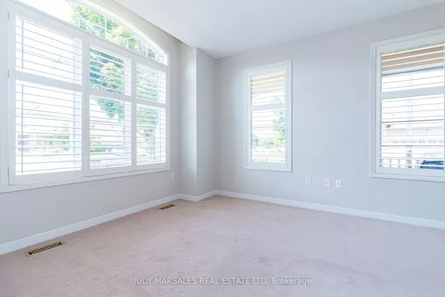 Additional property image - 4400 Millcroft Park Dr Unit 34