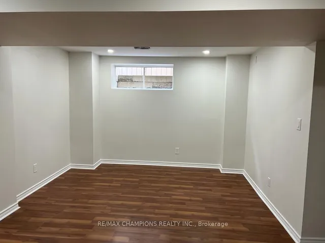 Additional property image - 2383 Hilda Dr