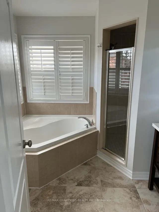 Additional property image - 2383 Hilda Dr