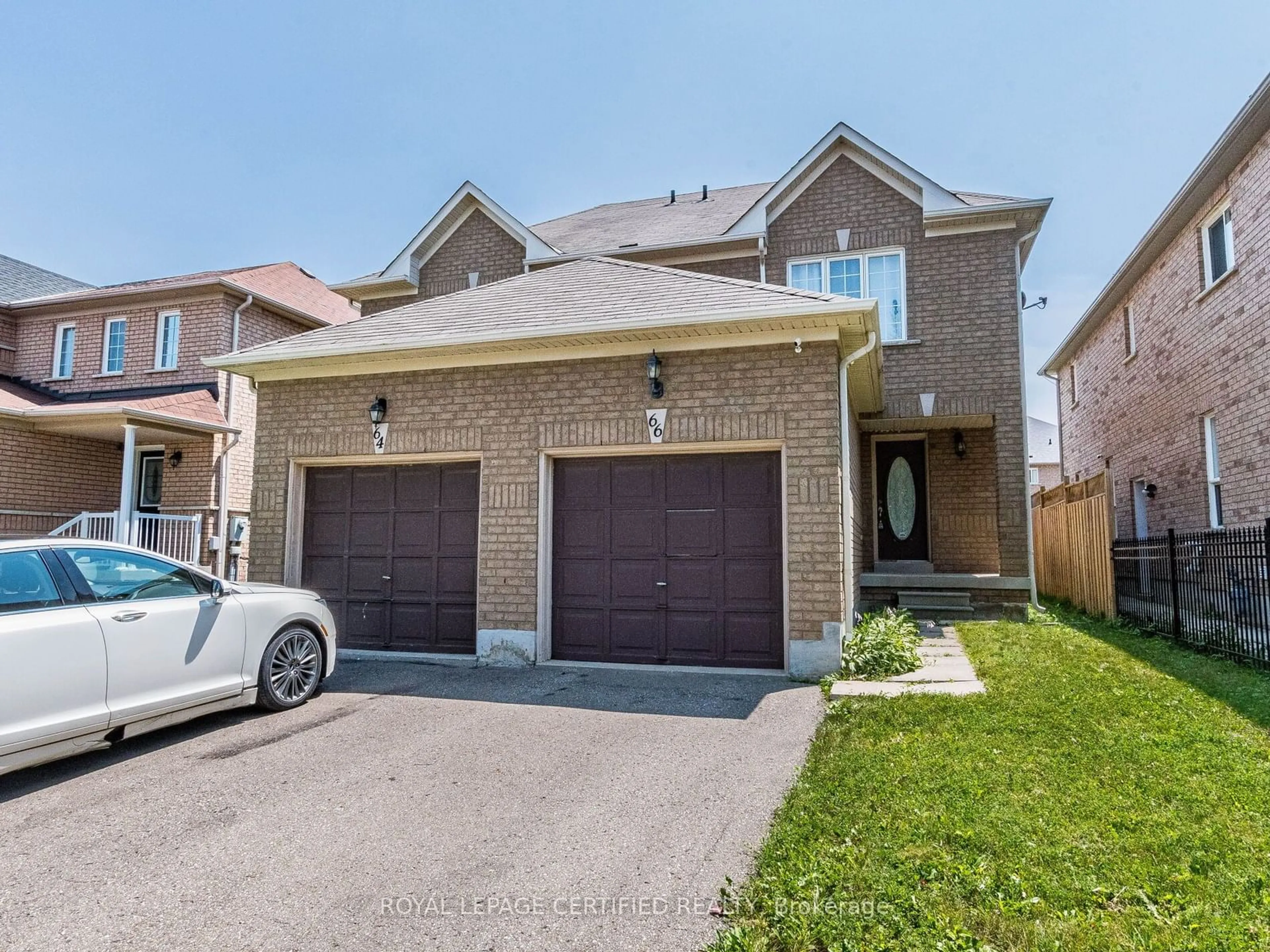 Frontside or backside of a home for 66 Cadillac Cres, Brampton Ontario L7A 3B6