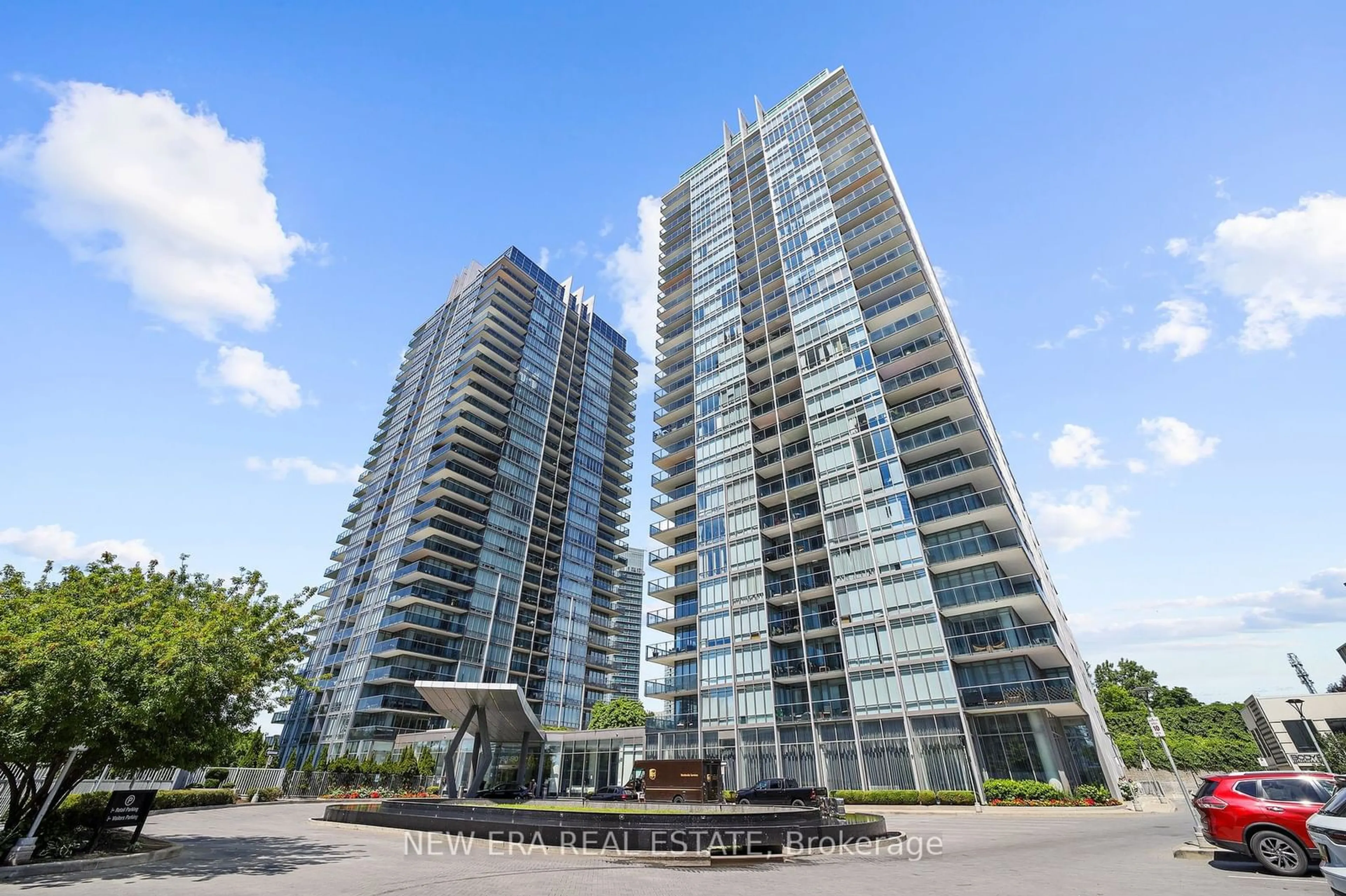 A pic from exterior of the house or condo for 90 Park Lawn Rd #1515, Toronto Ontario M8Y 0B6