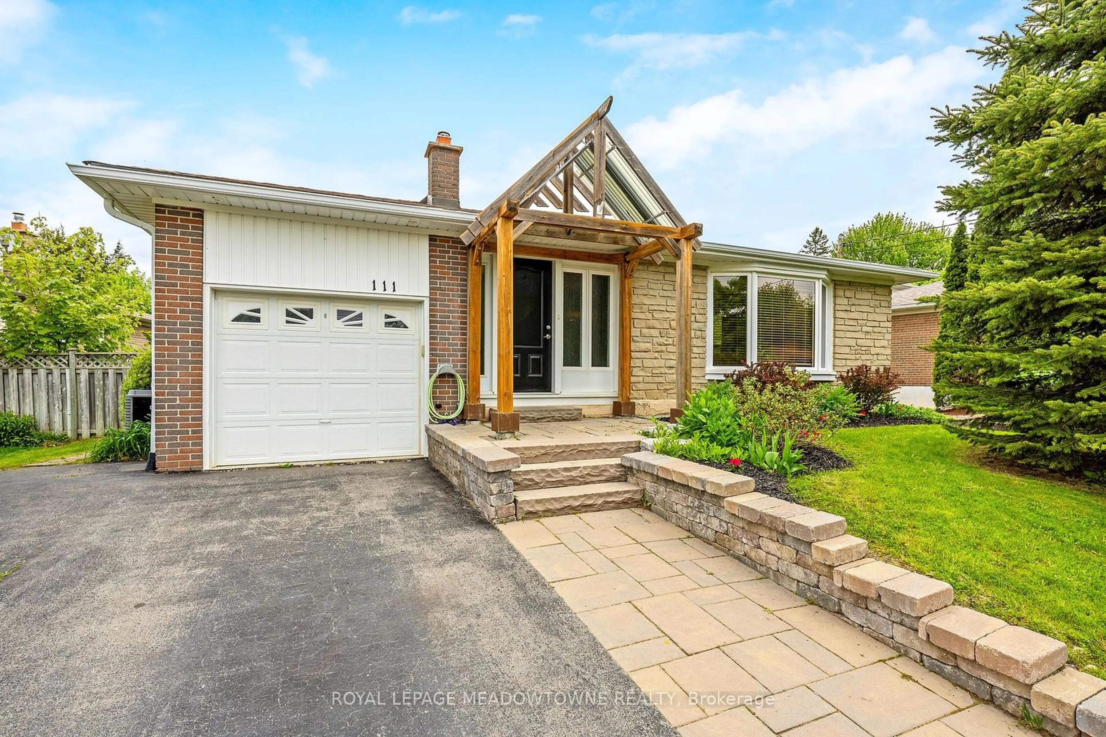 Home with brick exterior material for 111 Rexway Dr, Halton Hills Ontario L7G 1R3
