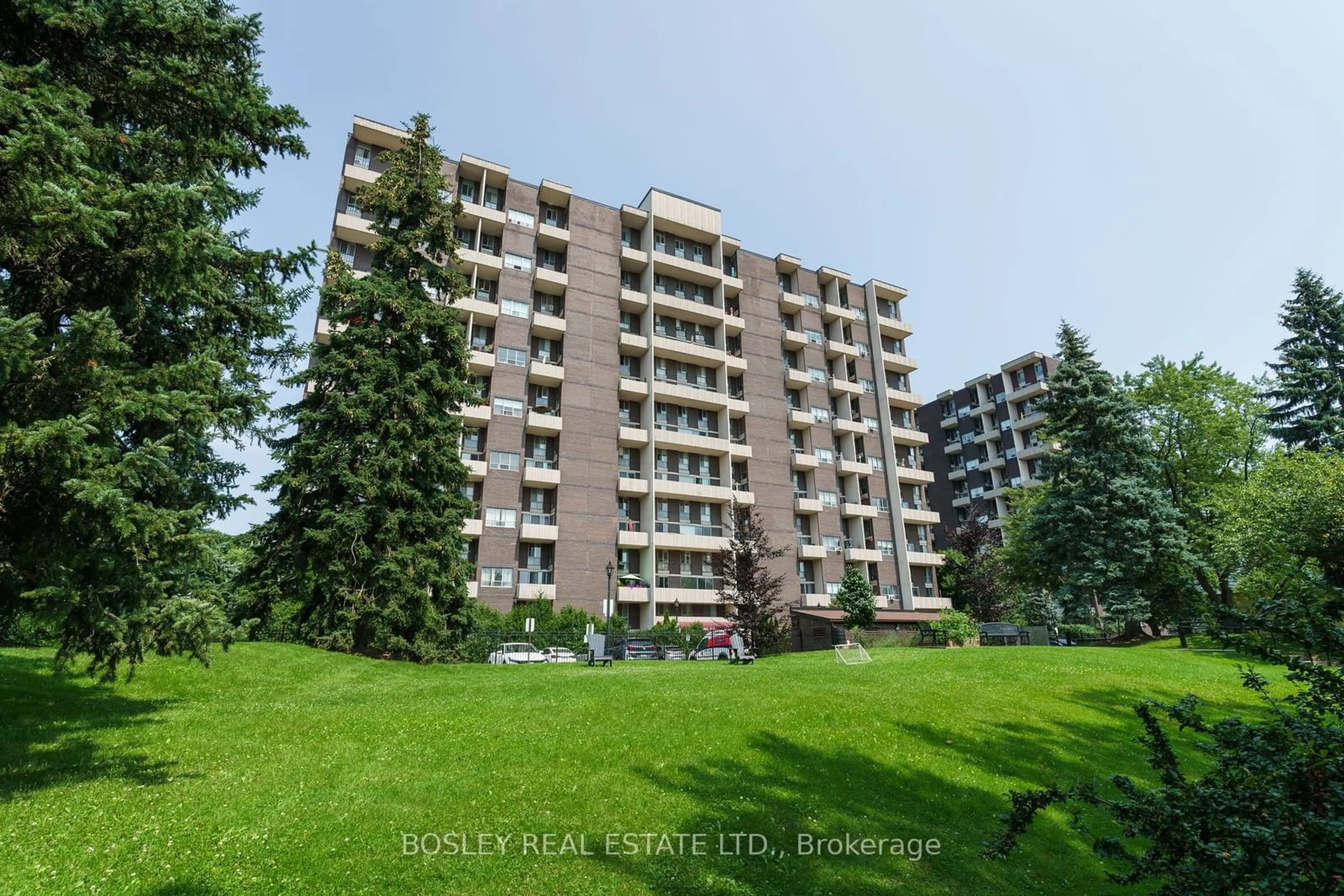 A pic from exterior of the house or condo for 35 Ormskirk Ave #607, Toronto Ontario M6S 1A8