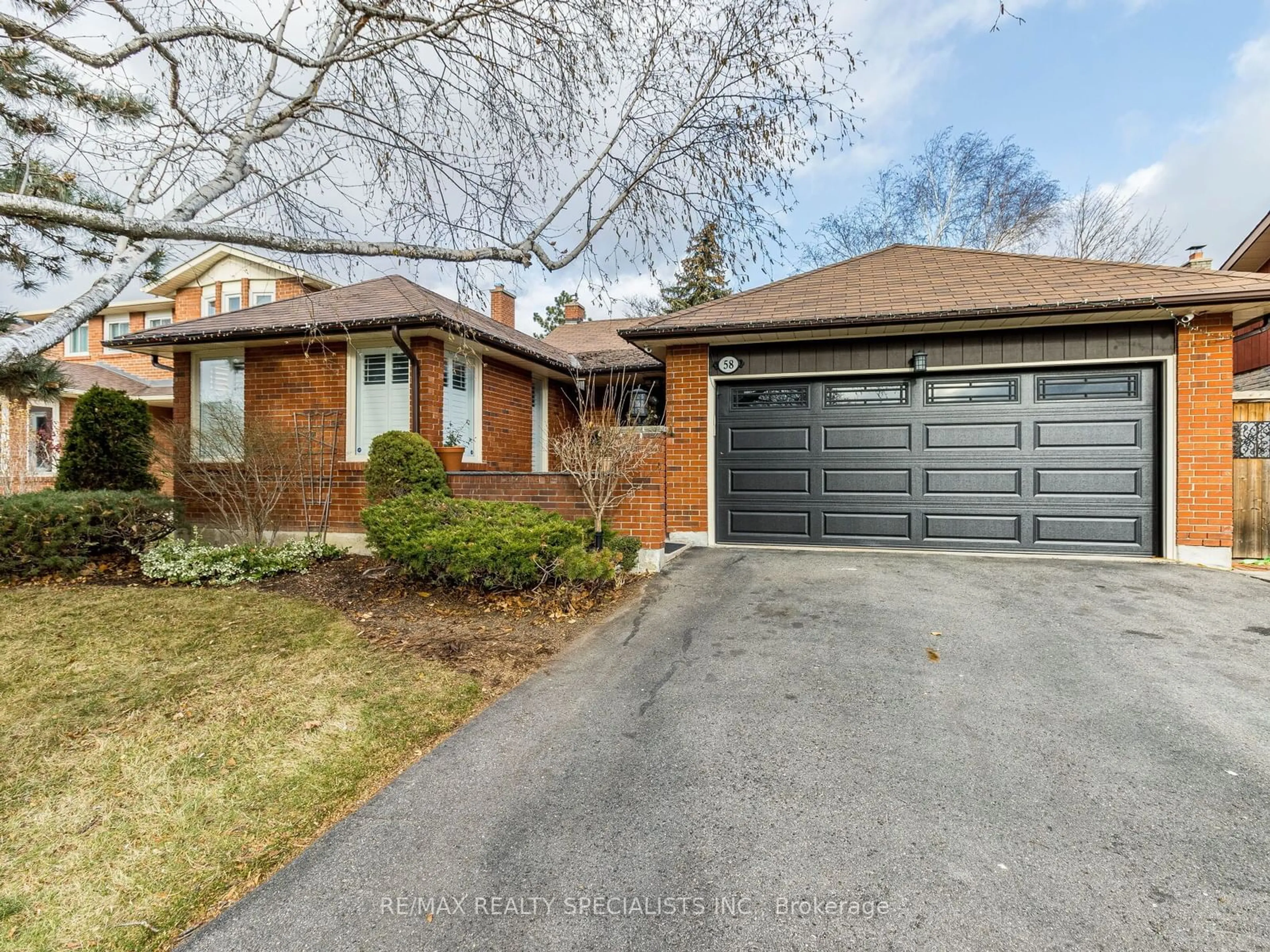 Frontside or backside of a home for 58 Blackthorn Lane, Brampton Ontario L6V 3K8