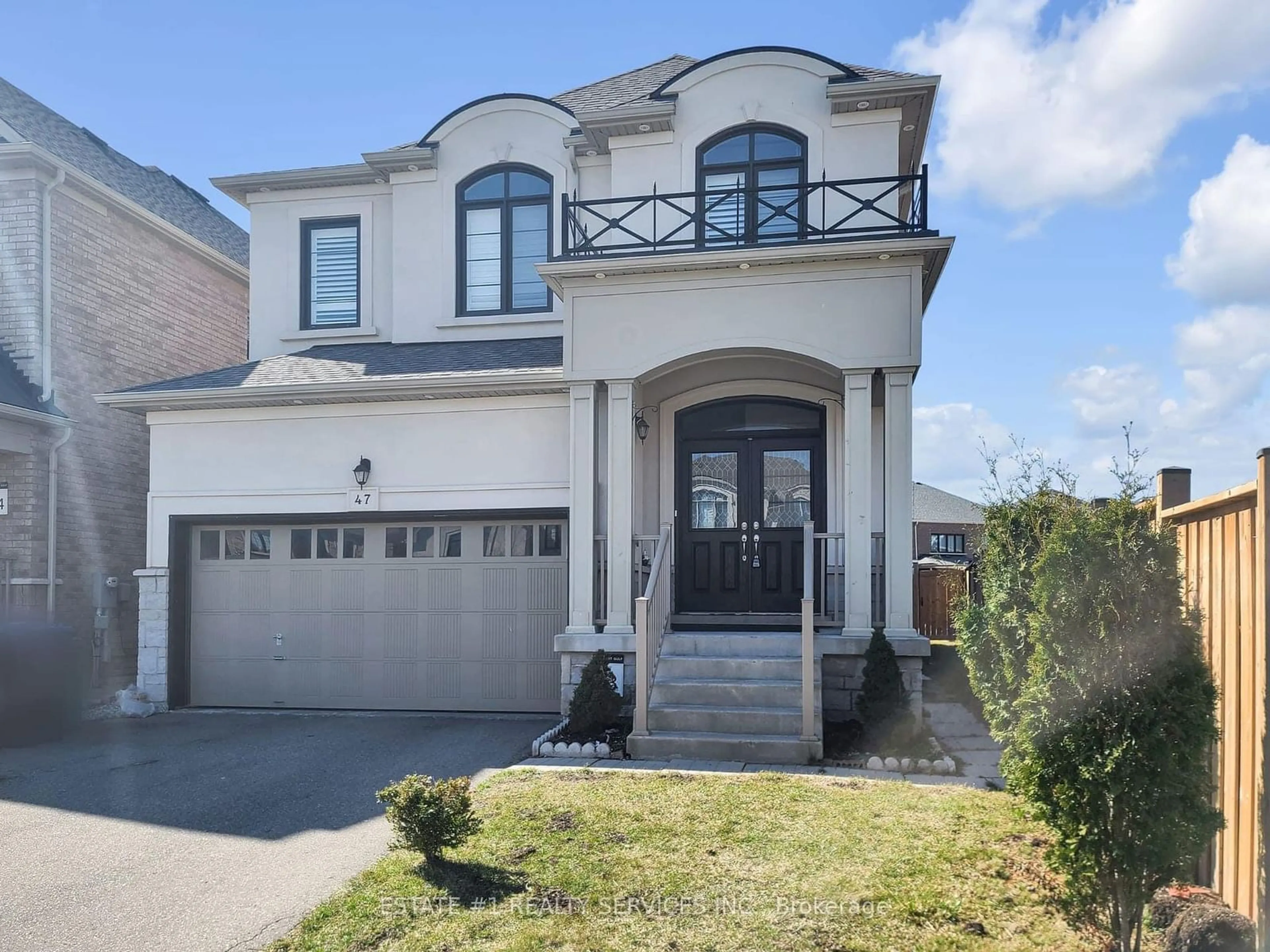 Frontside or backside of a home for 47 Dunley Cres, Brampton Ontario L6X 5G8