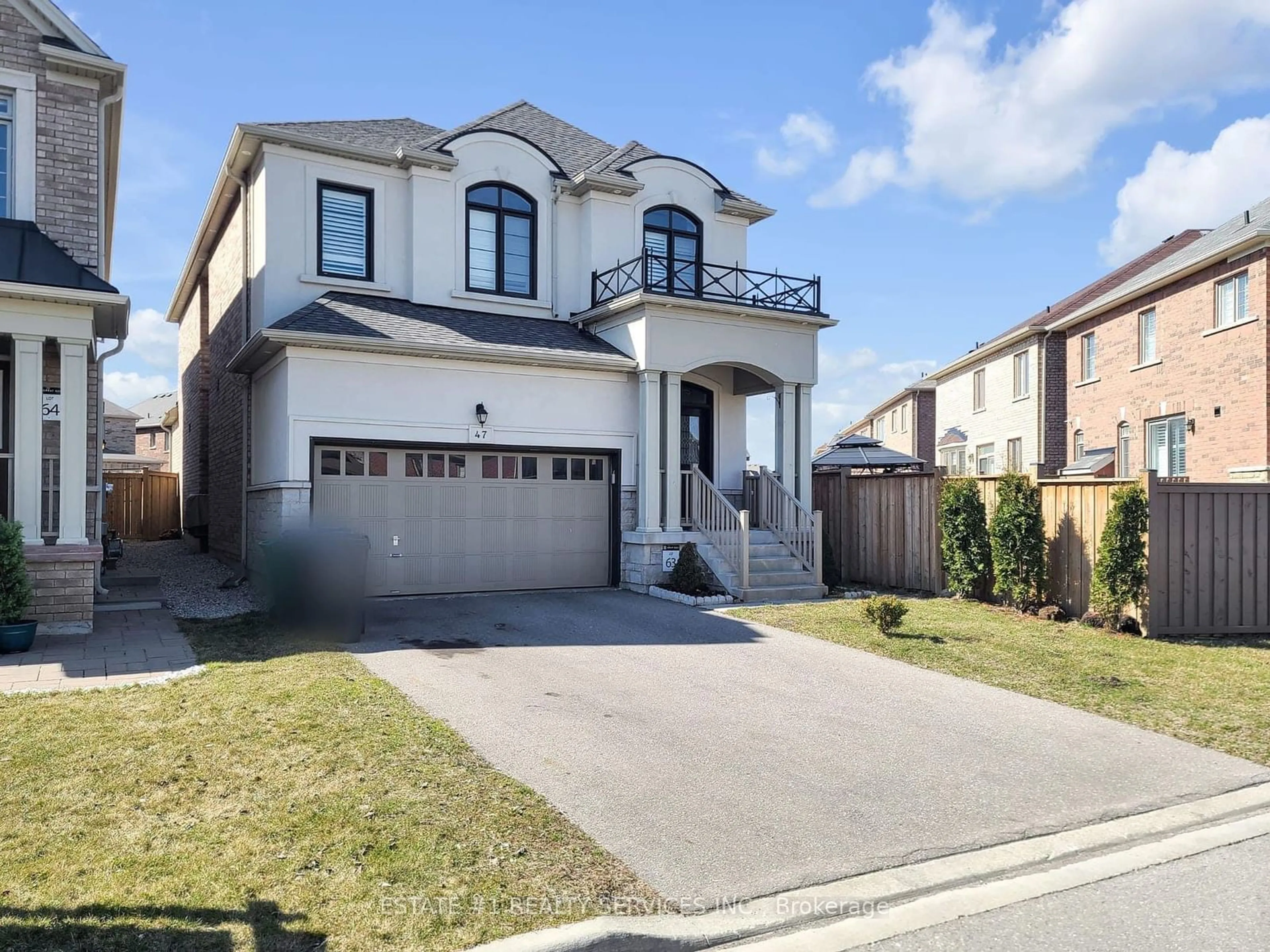 Frontside or backside of a home for 47 Dunley Cres, Brampton Ontario L6X 5G8