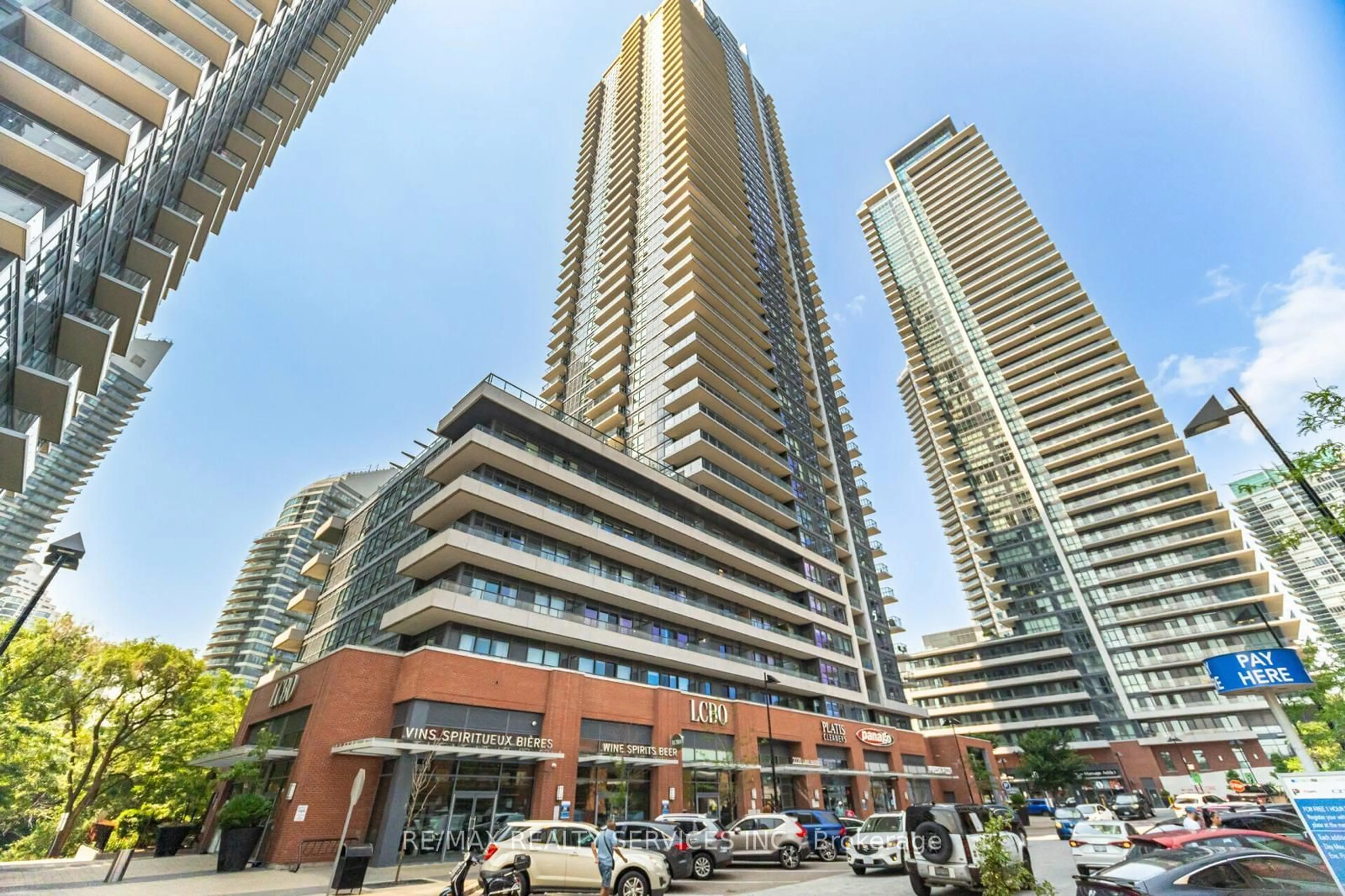 A pic from exterior of the house or condo for 2220 Lake Shore Blvd #601, Toronto Ontario M8V 0C1