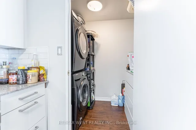 Additional property image - 475 The West Mall Unit 1404