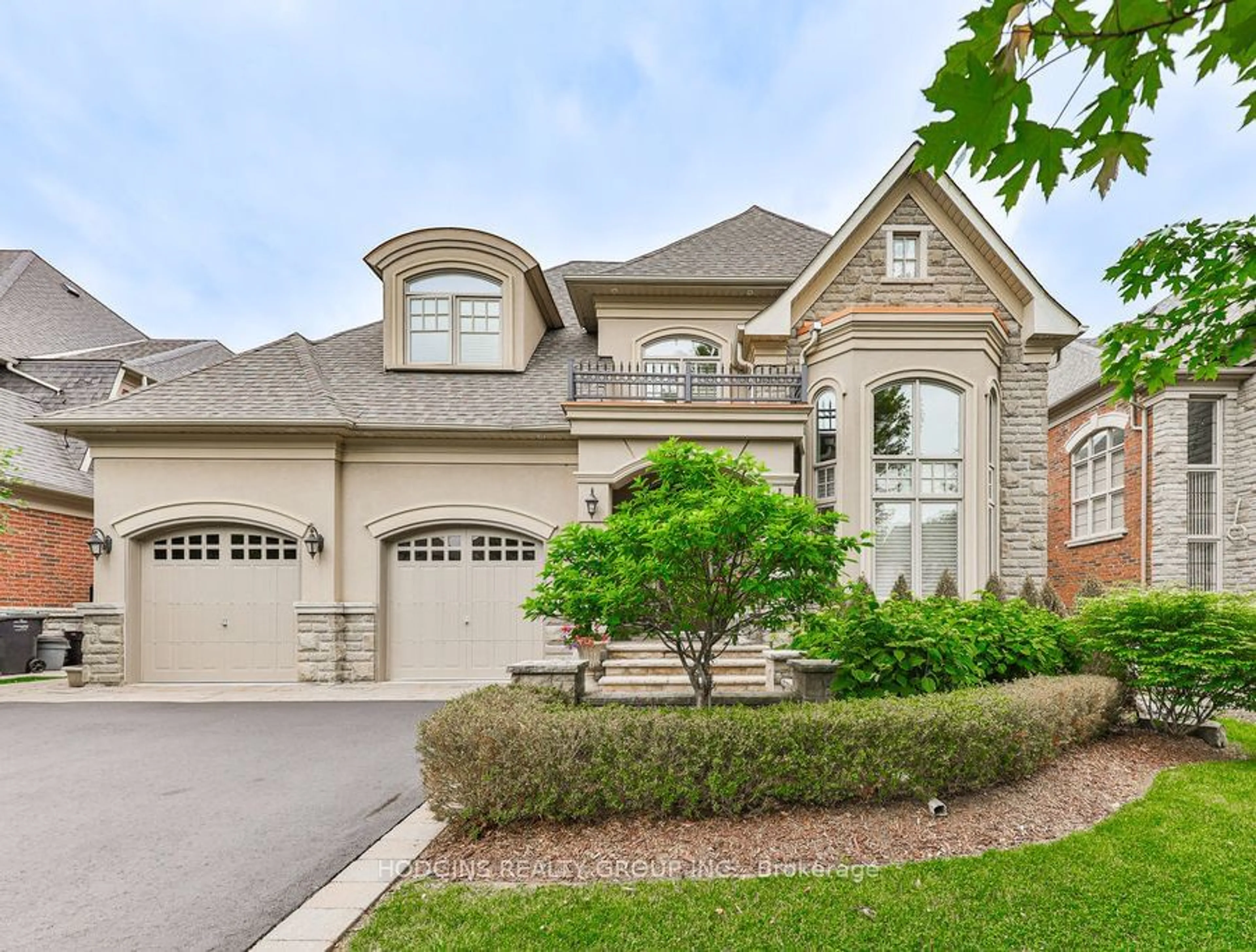 Frontside or backside of a home for 1857 Ivygate Crt, Mississauga Ontario L5L 0A8