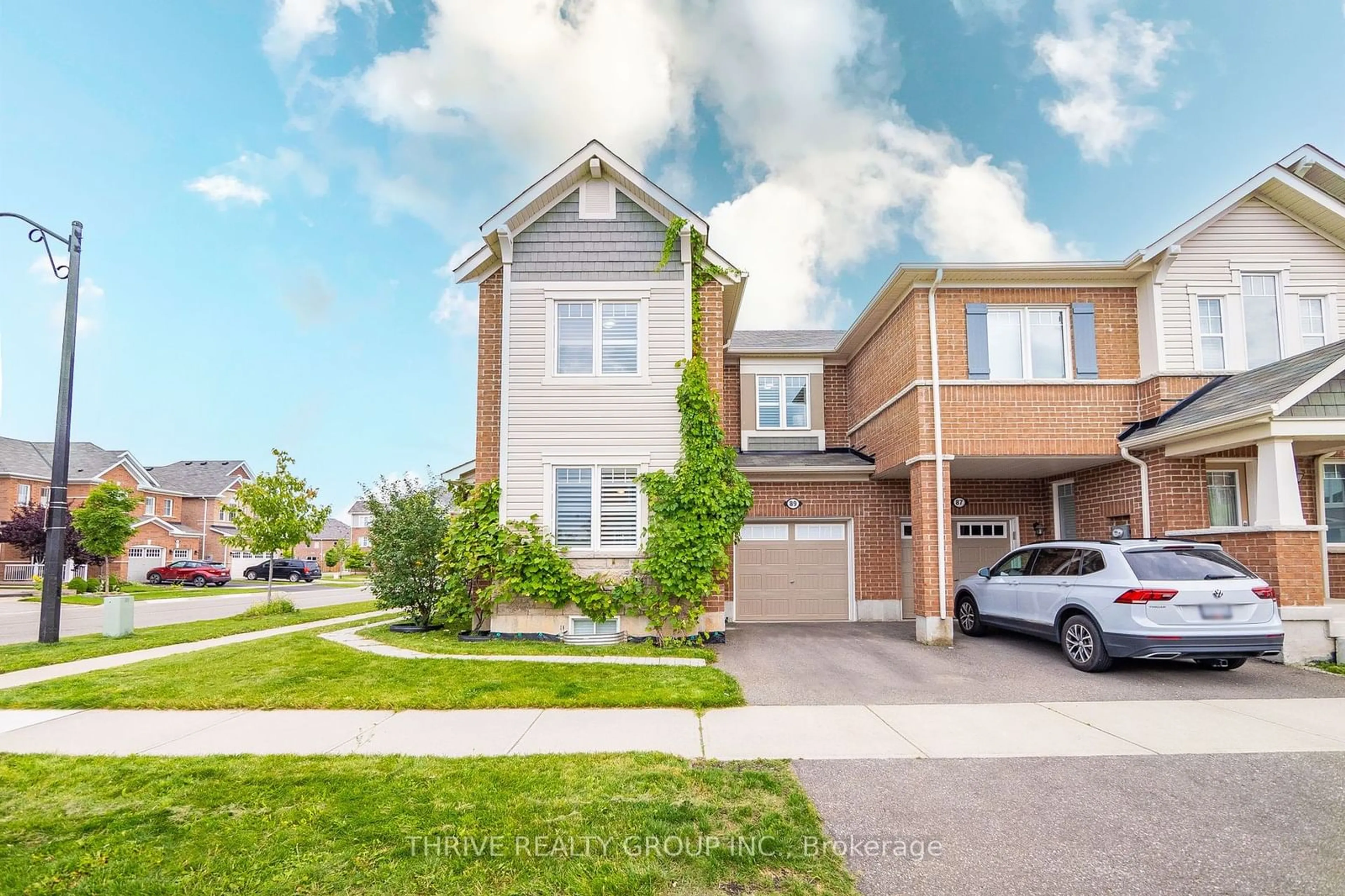 A pic from exterior of the house or condo for 89 Reichert Crt #129, Milton Ontario L9T 7K3