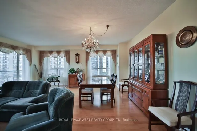 Additional property image - 2 Aberfoyle Cres Unit 509