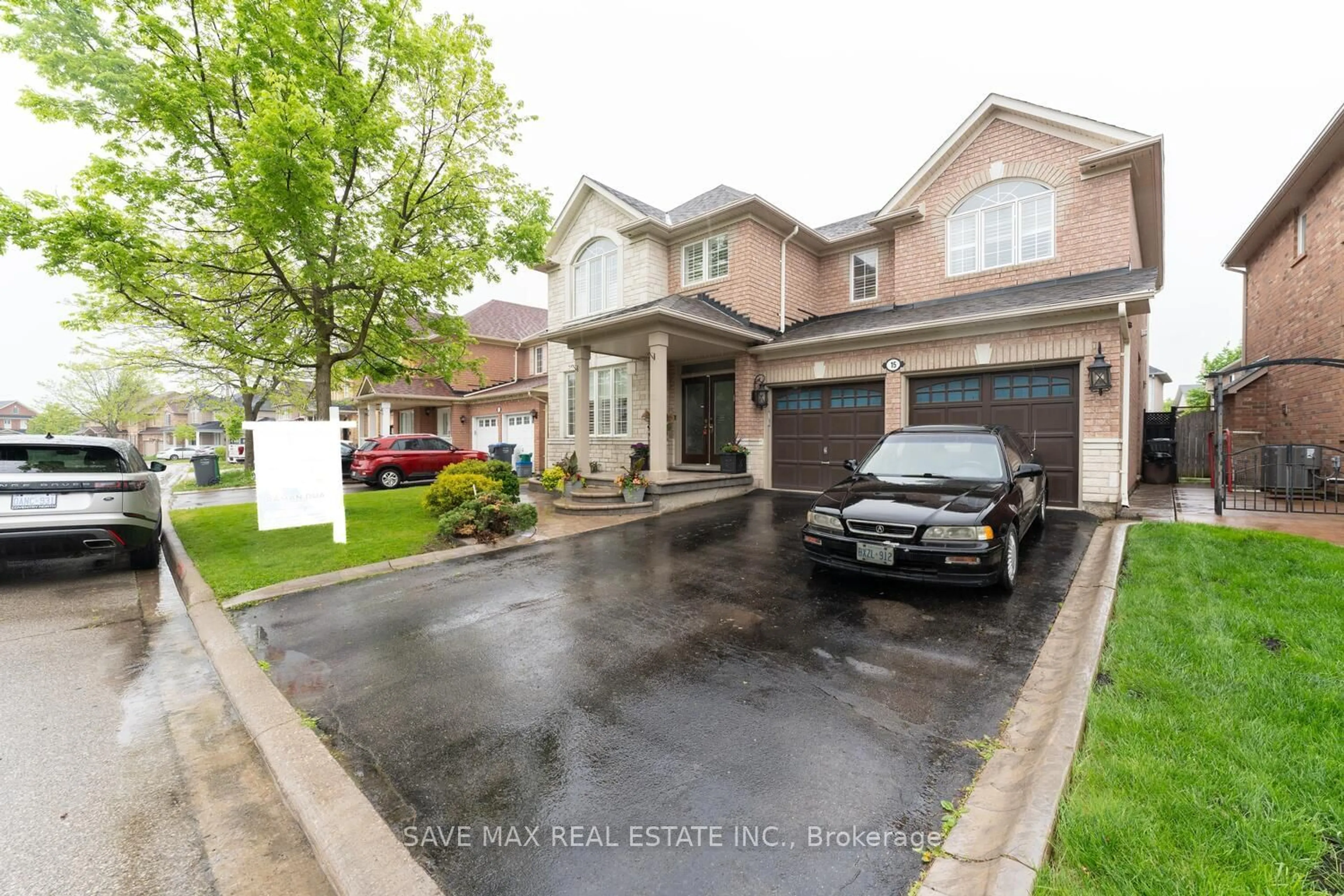 Frontside or backside of a home for 15 Balmy Way, Brampton Ontario L6P 1L2