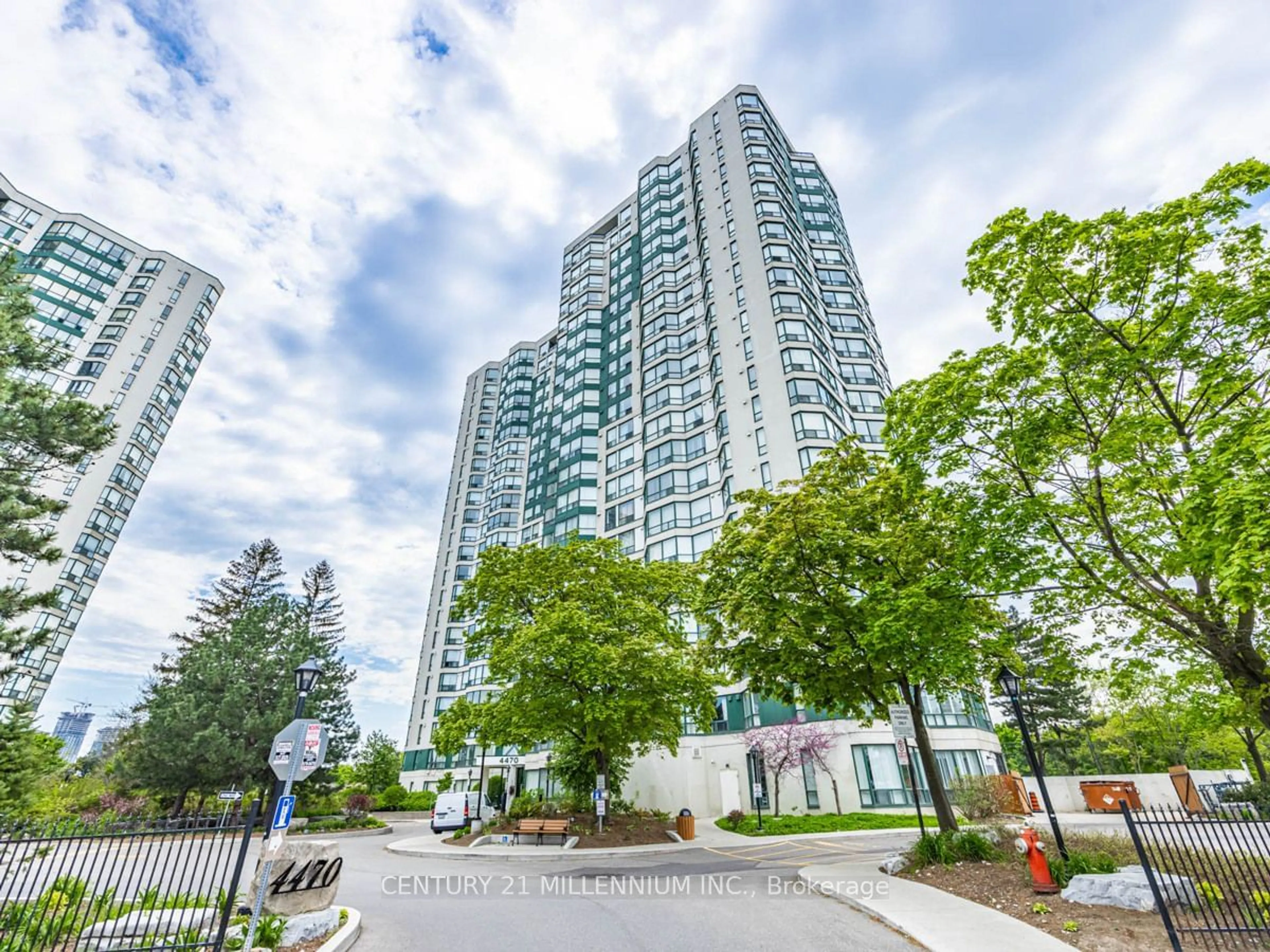 A pic from exterior of the house or condo for 4470 Tucana Crt #2204, Mississauga Ontario L5R 3K8