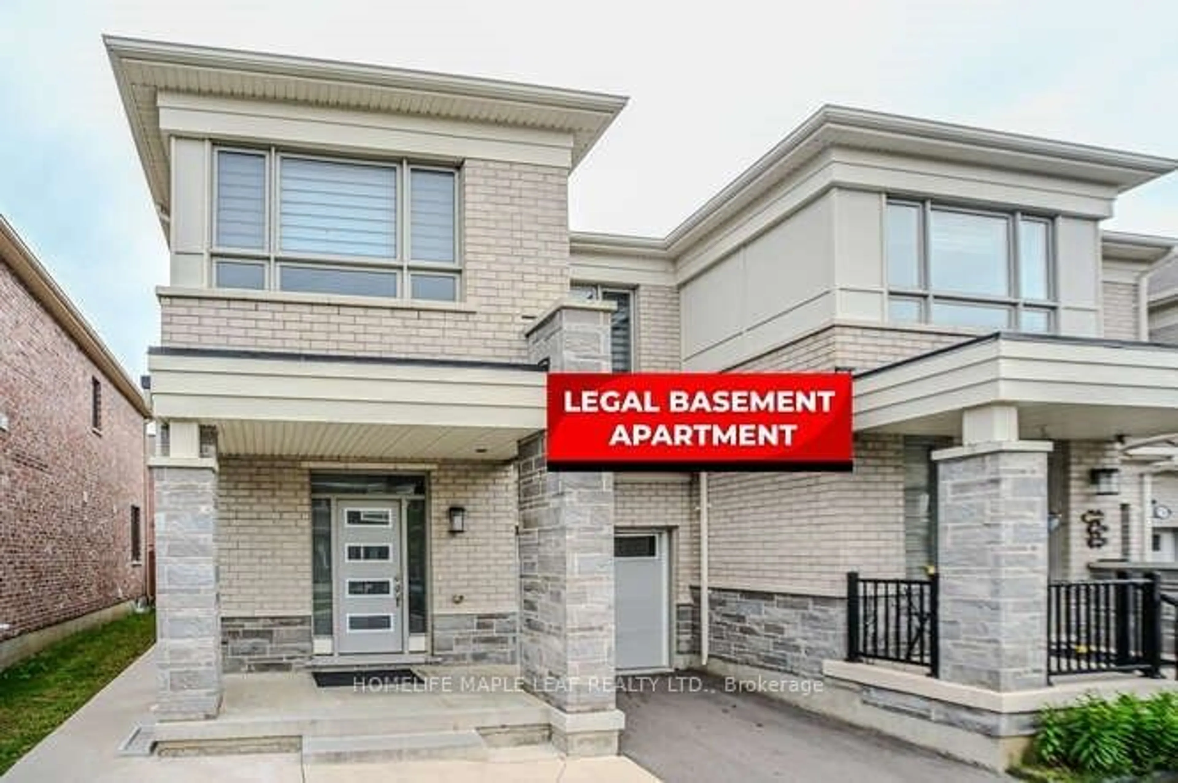 A pic from exterior of the house or condo for 13 Circus Cres, Brampton Ontario L7A 5E3