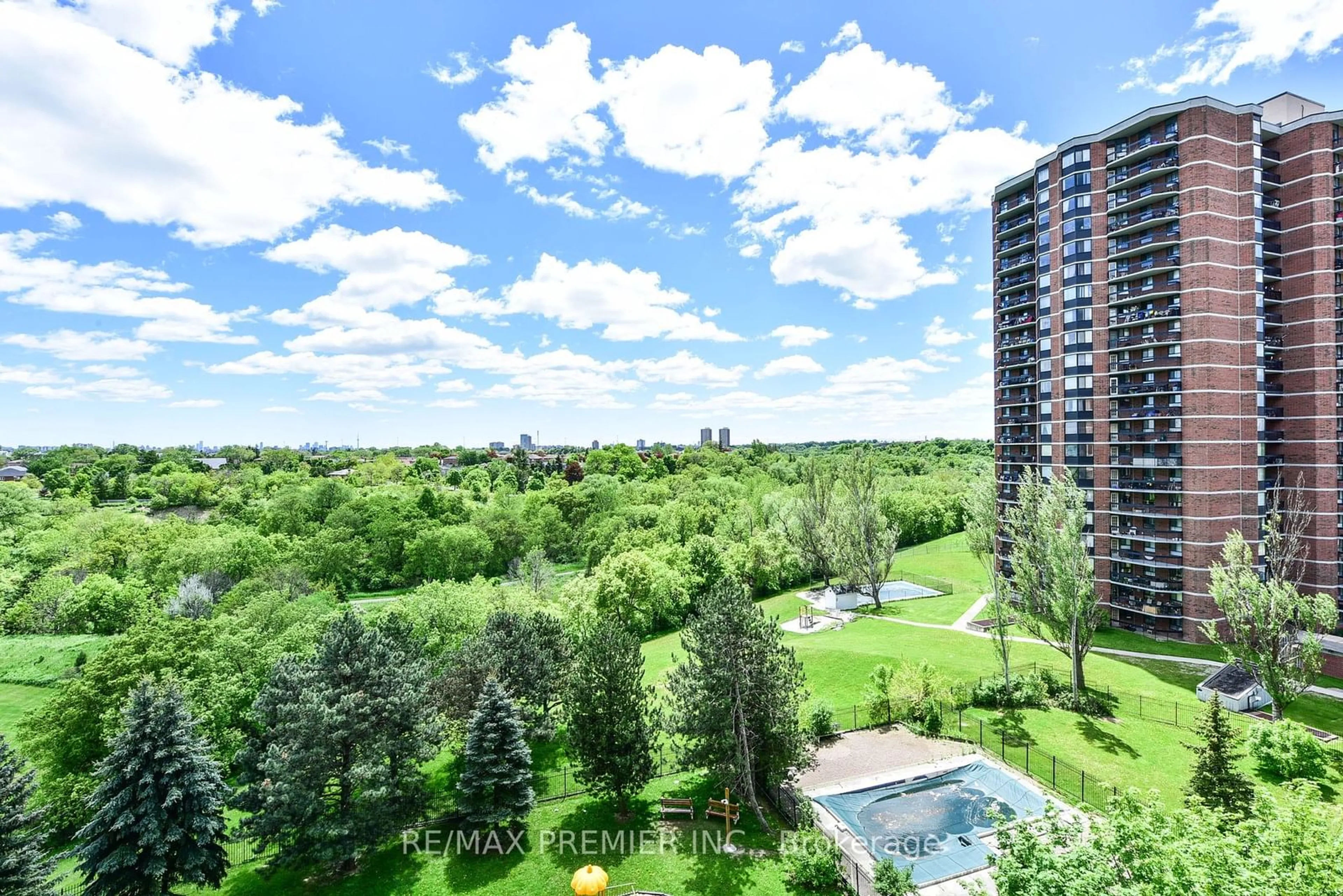 Lakeview for 238 Albion Rd #109, Toronto Ontario M9W 6A7