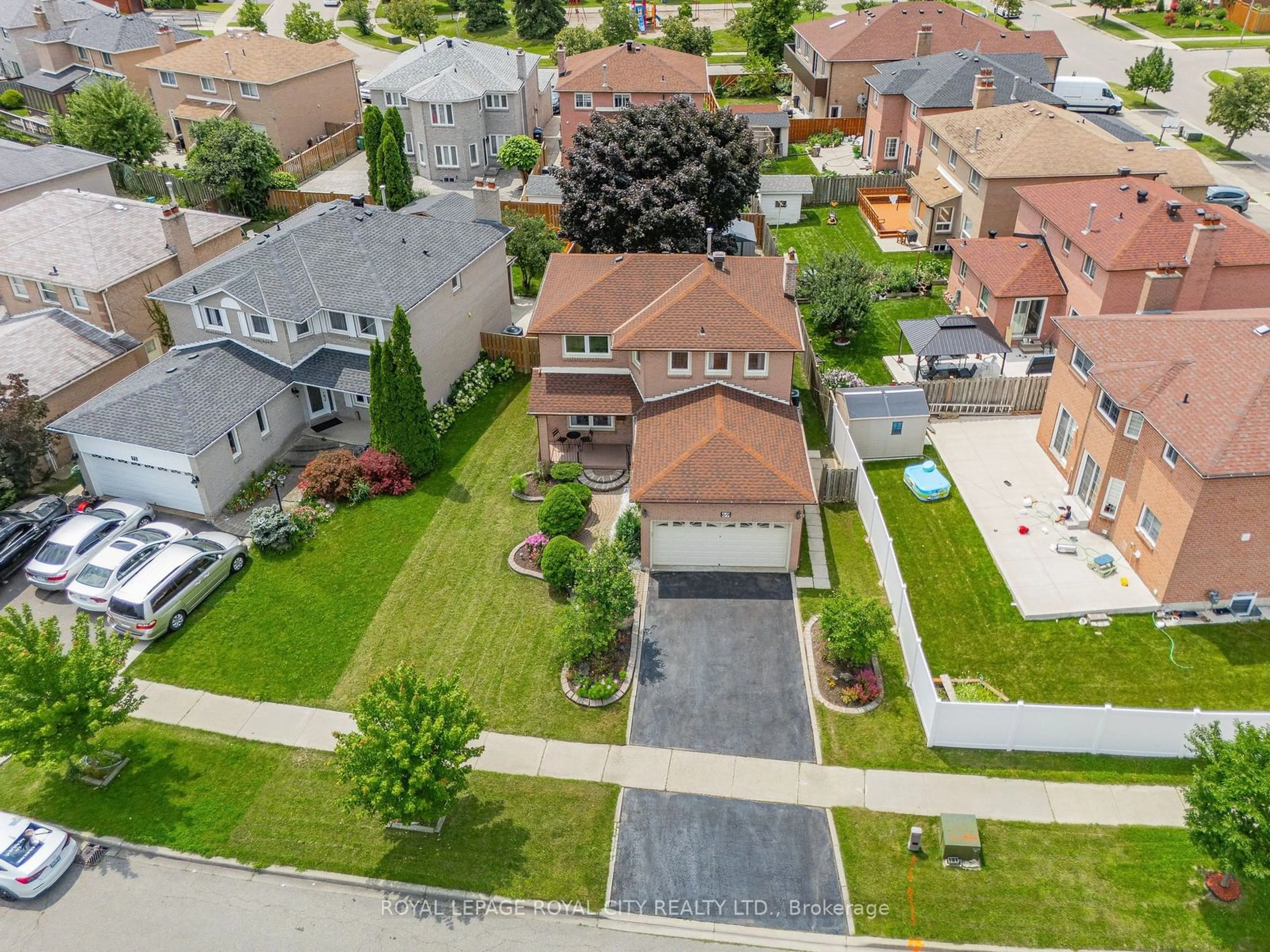 Frontside or backside of a home for 69 Havelock Dr, Brampton Ontario L6W 4C3