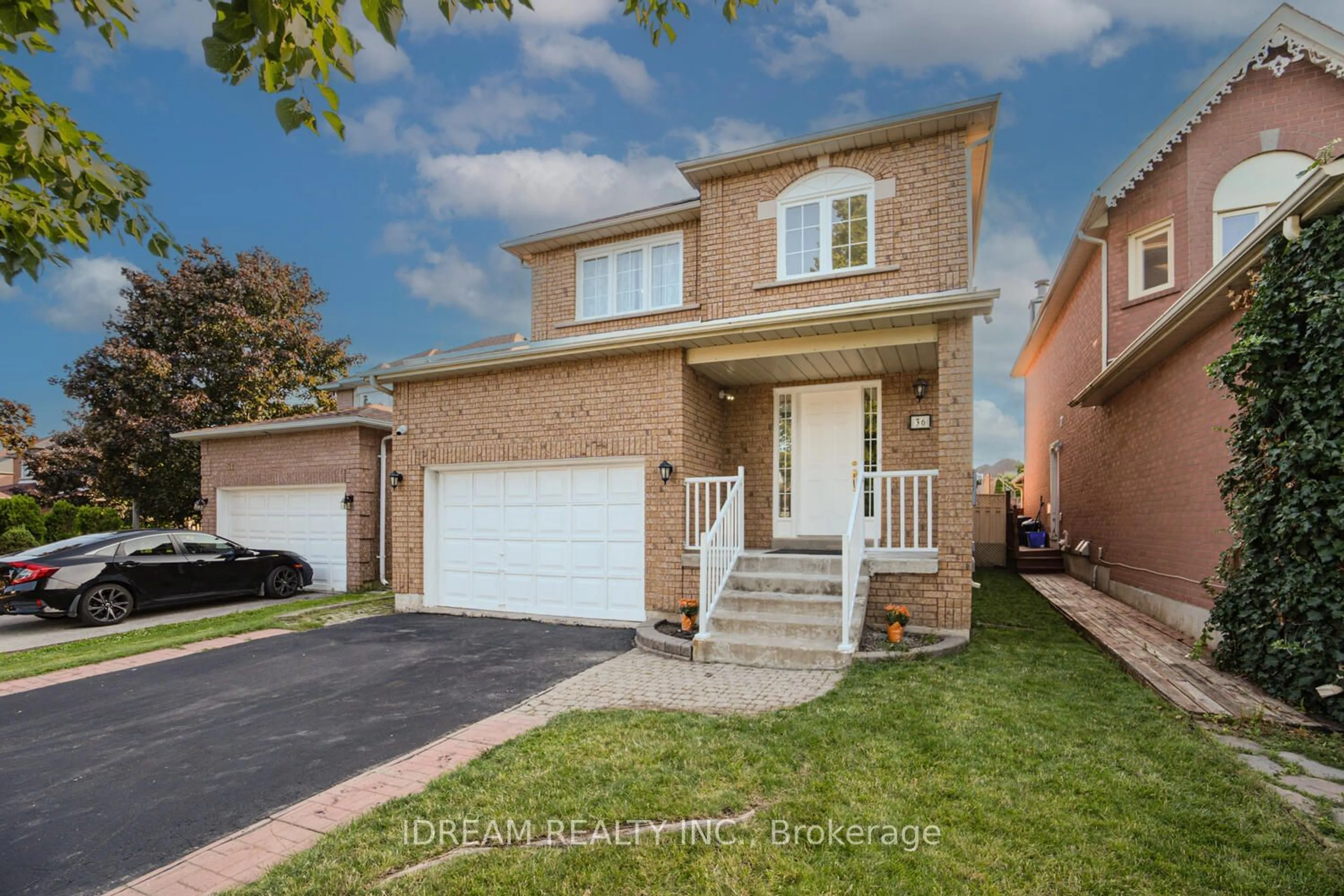 Frontside or backside of a home for 36 Letty Ave, Brampton Ontario L6Y 4T3