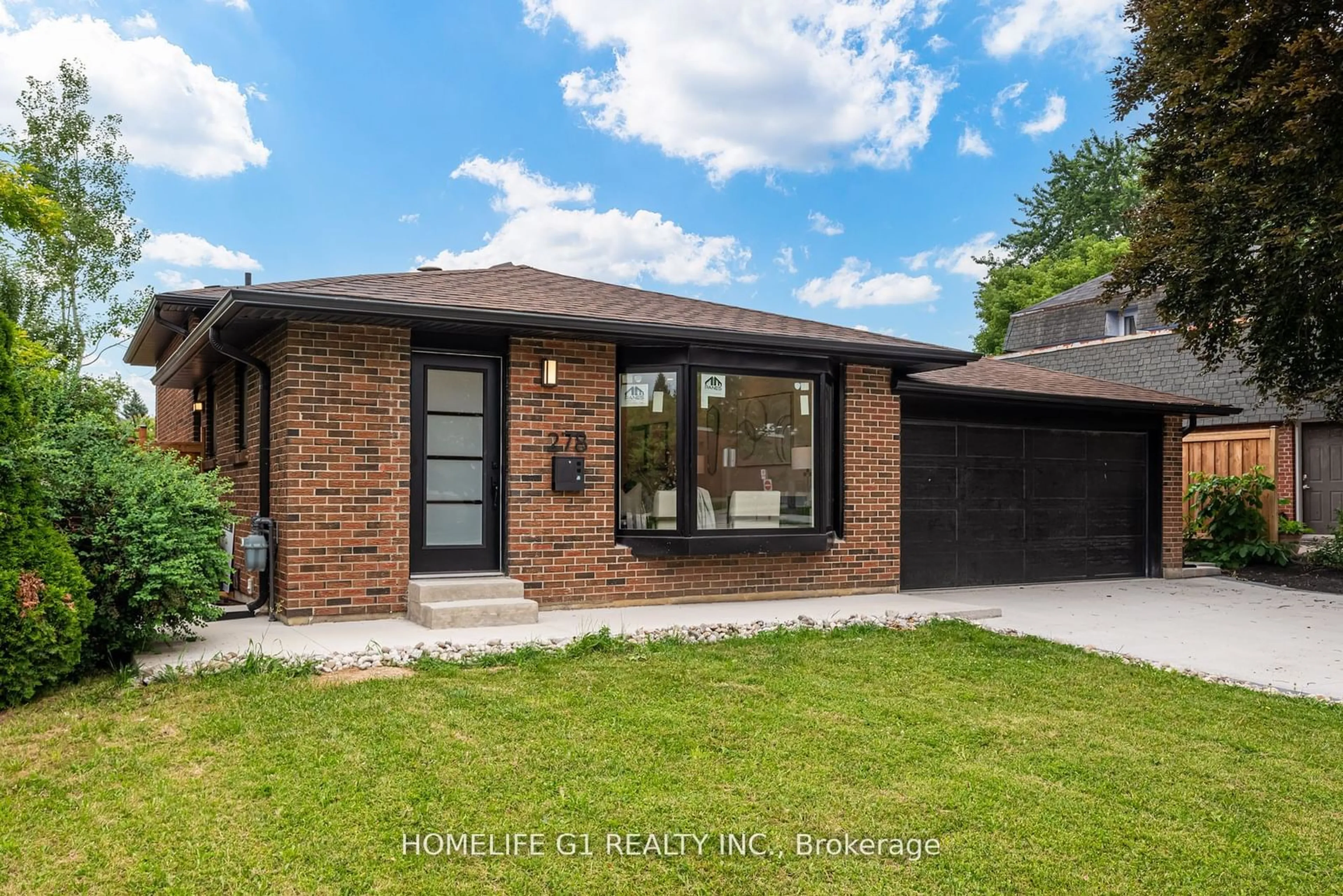 Home with brick exterior material for 278 Mississauga Valley Blvd, Mississauga Ontario L5A 1Y8